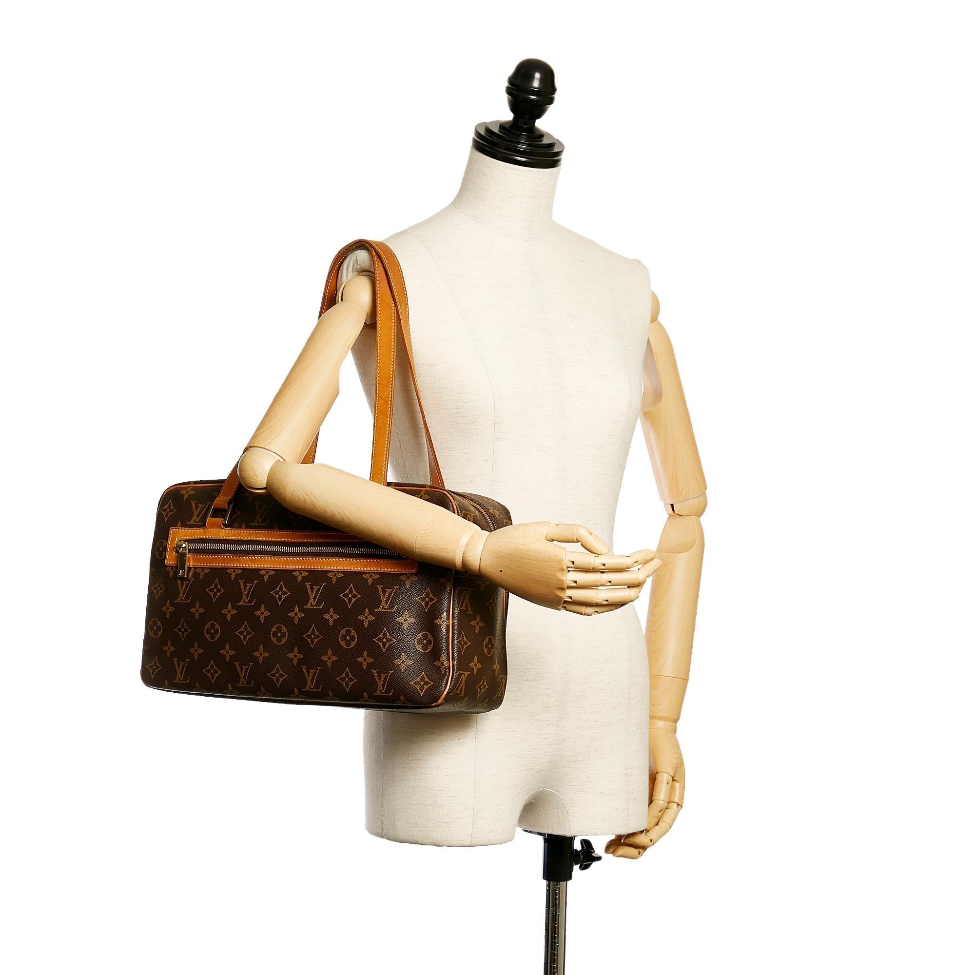 LO-LV bags 13443