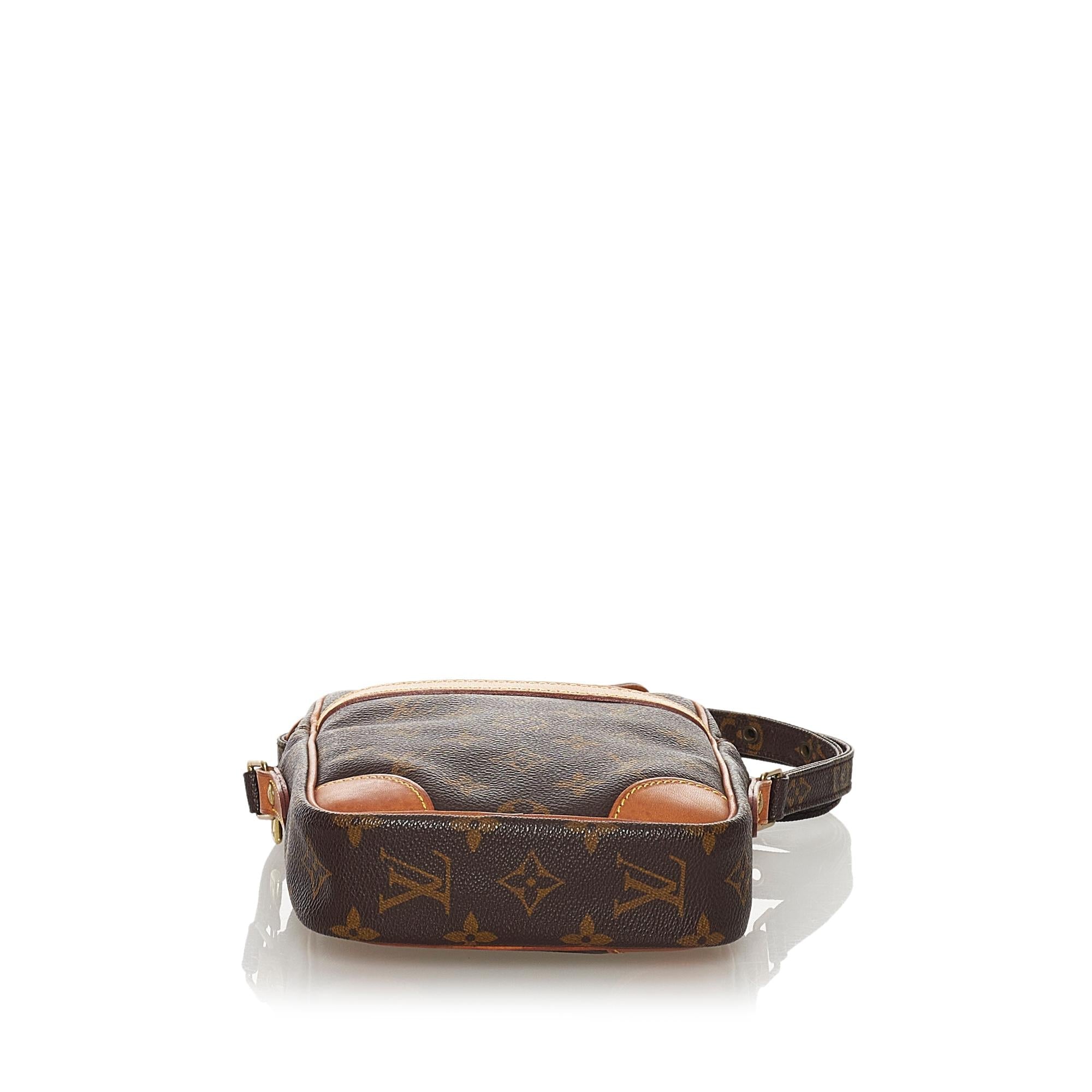 LO-LV bags 13588