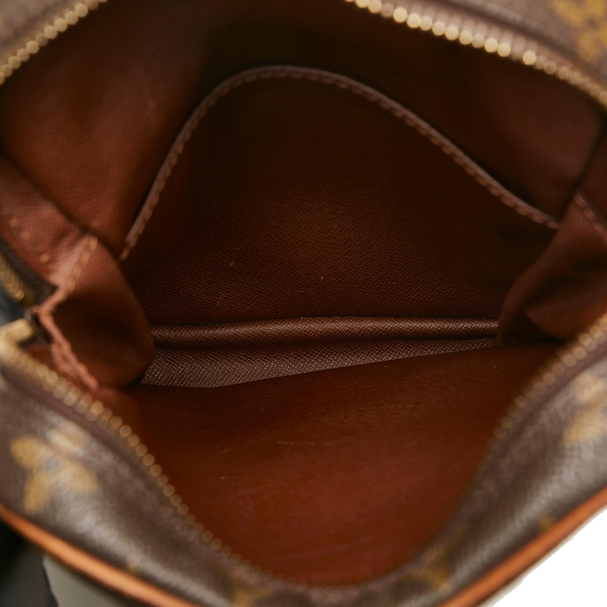 LO-LV bags 10246