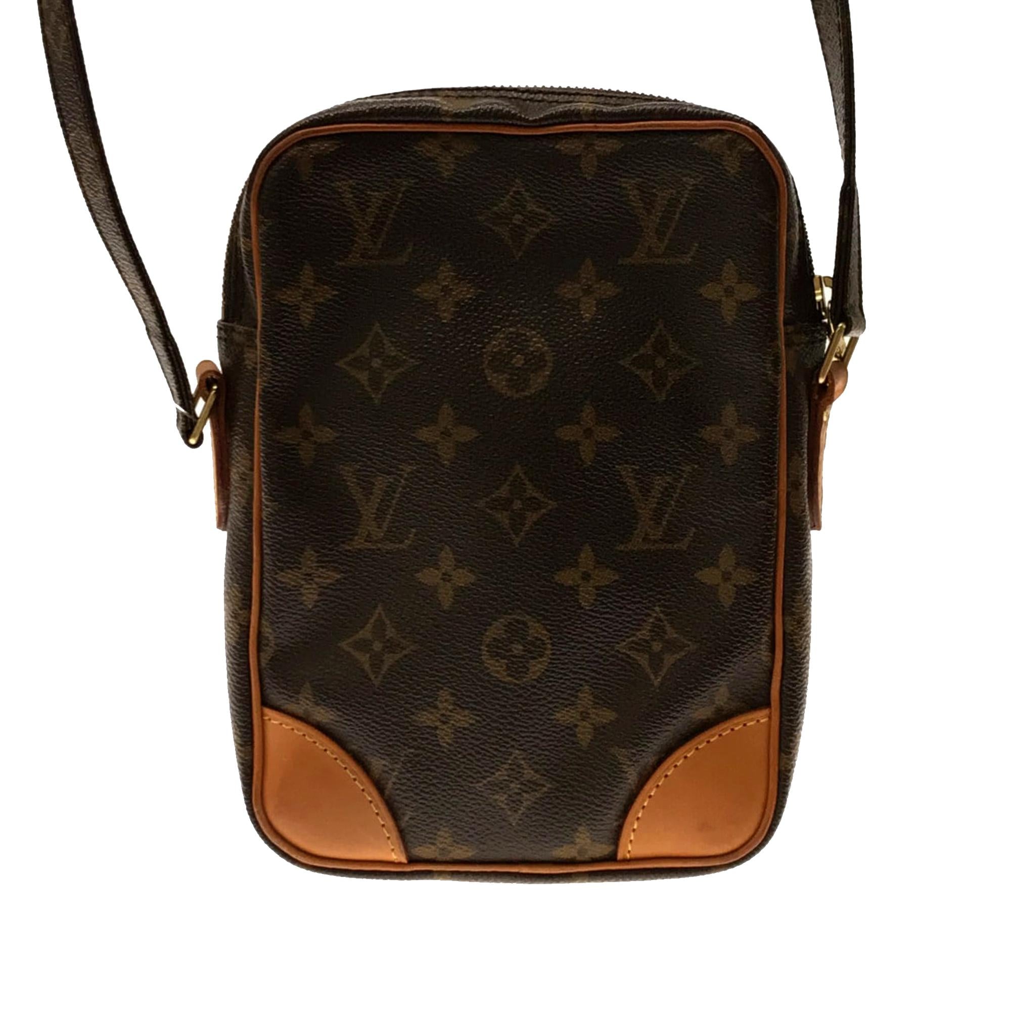 LO-LV bags 8459