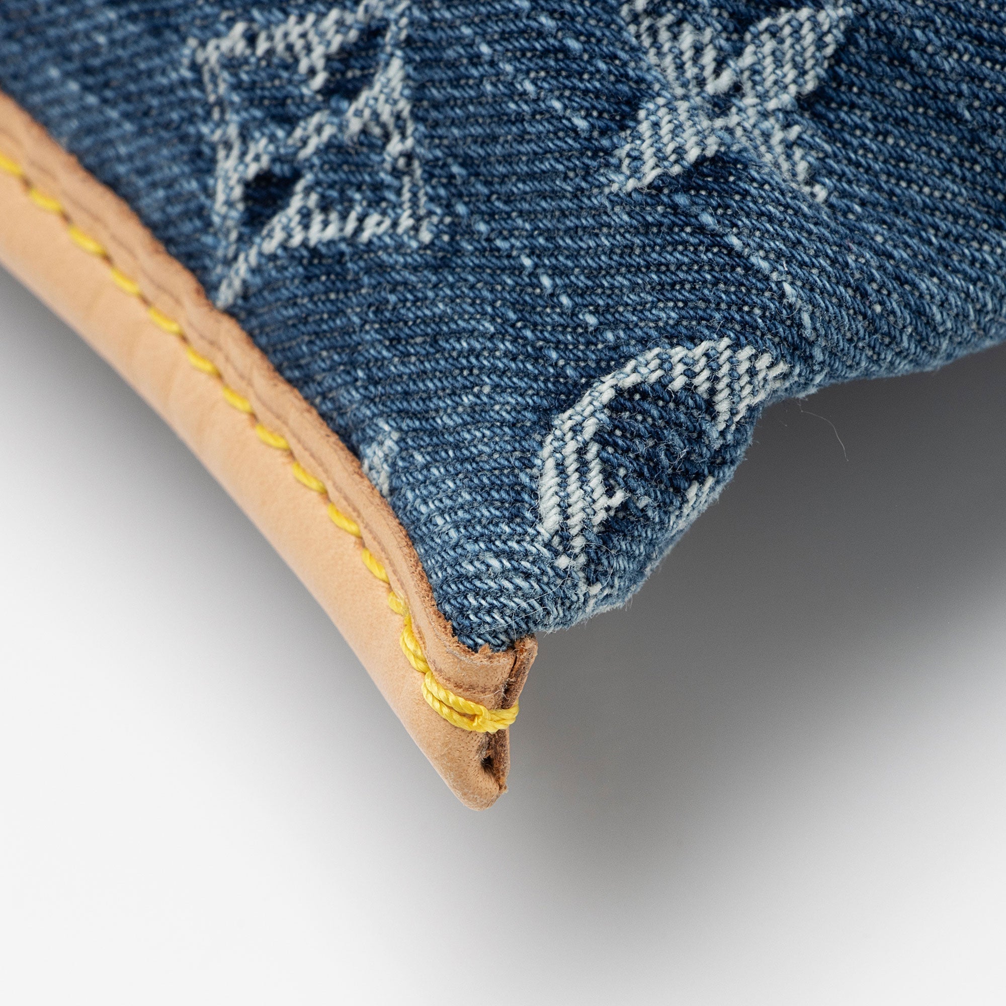 LO-LV bags 8895
