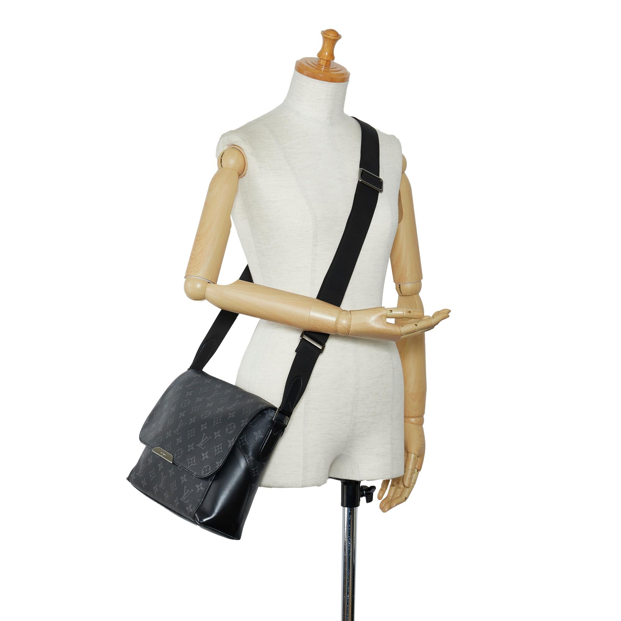 LO-LV bags 9863