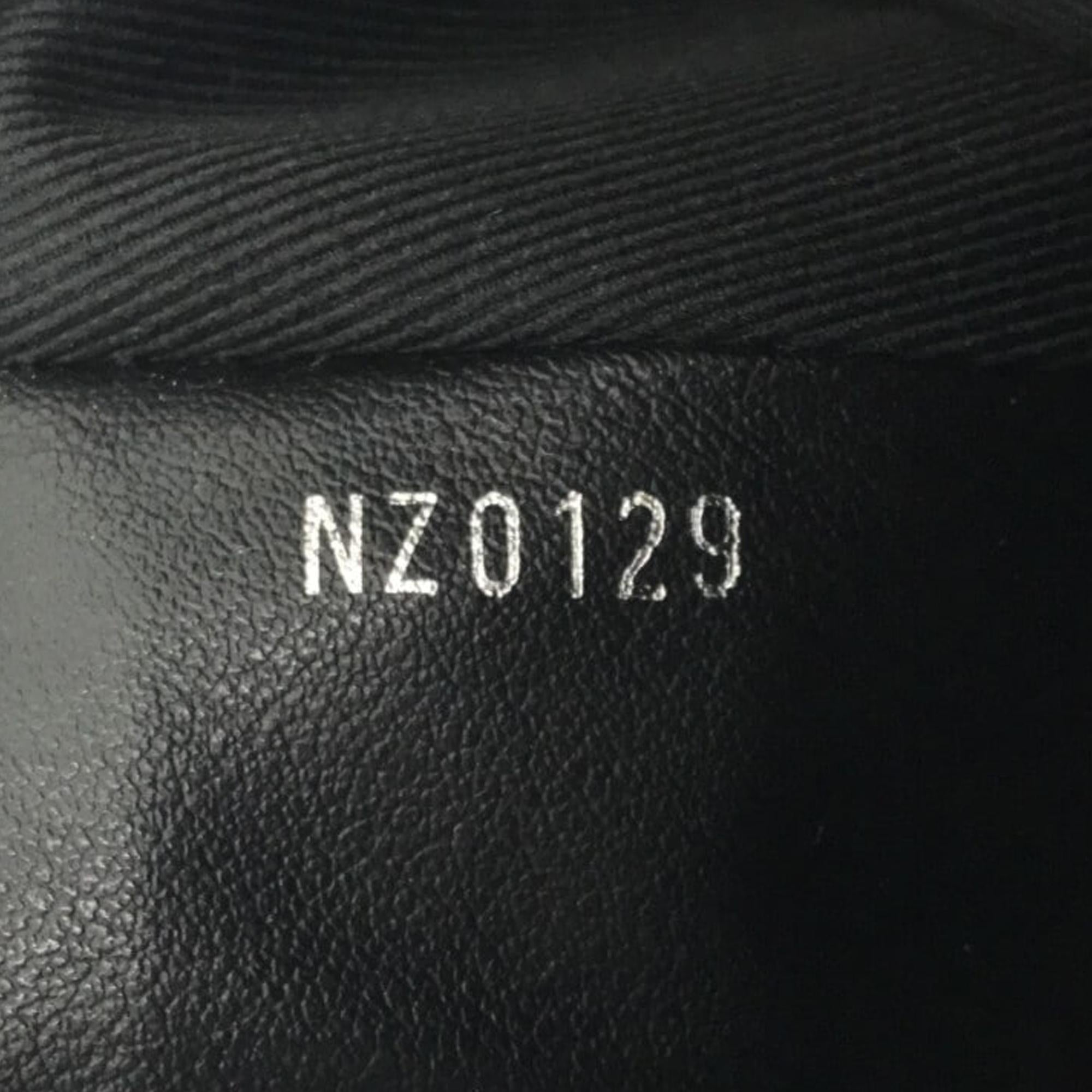 LO-LV bags 11637