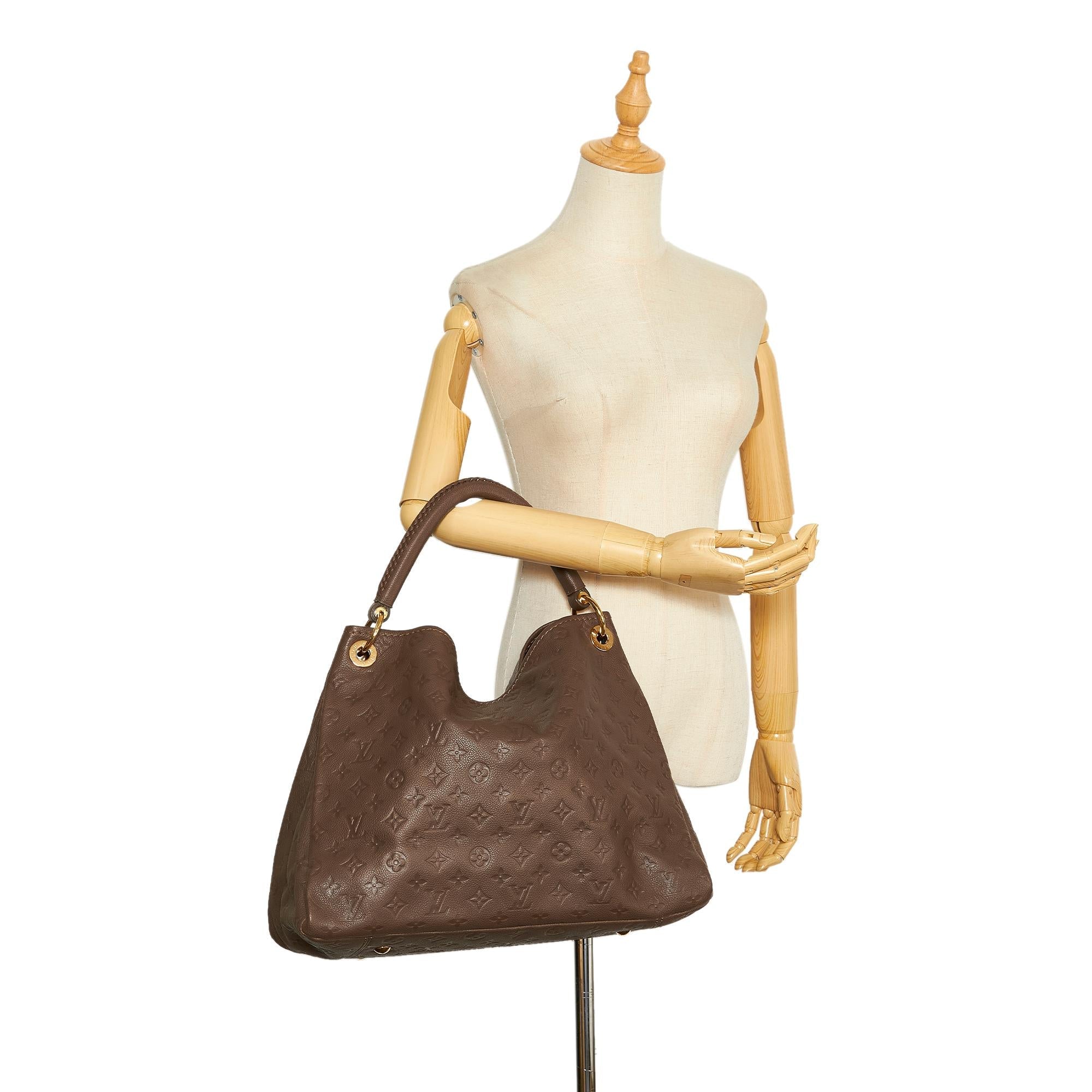 LO-LV bags 13204