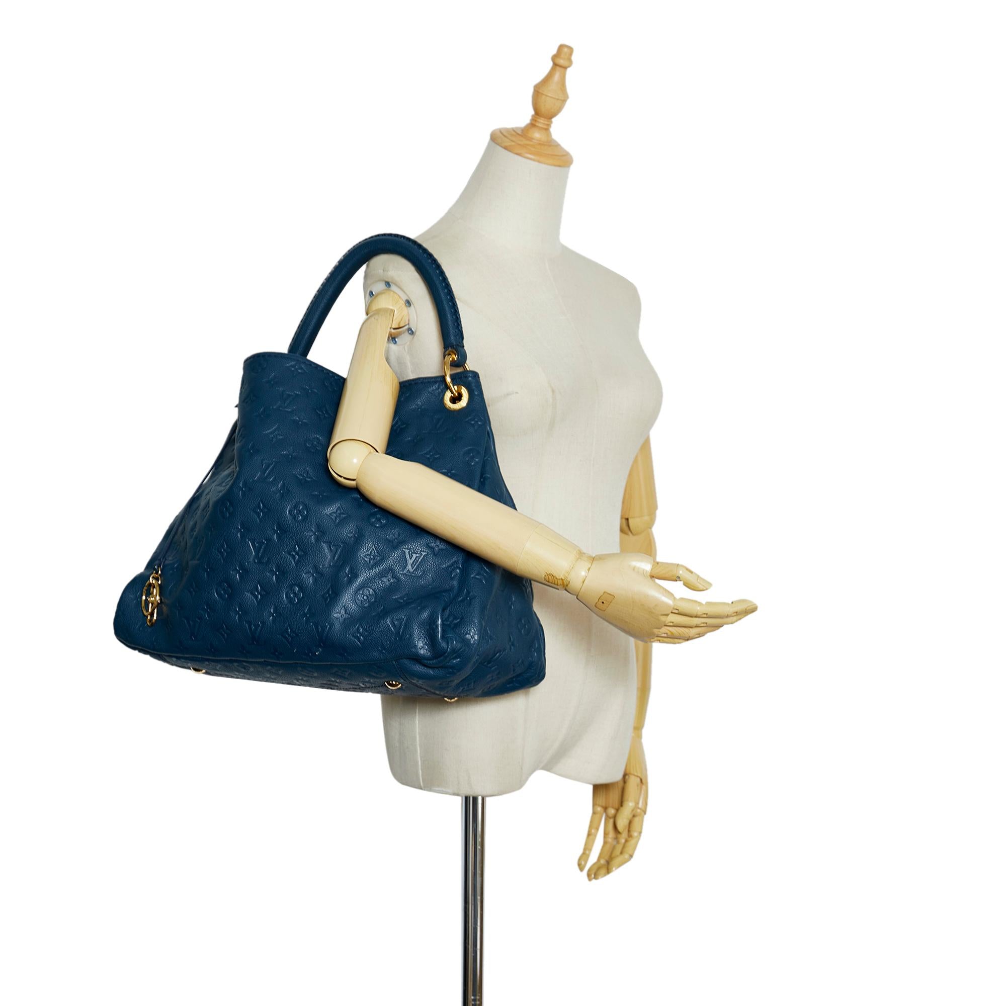 LO-LV bags 8952
