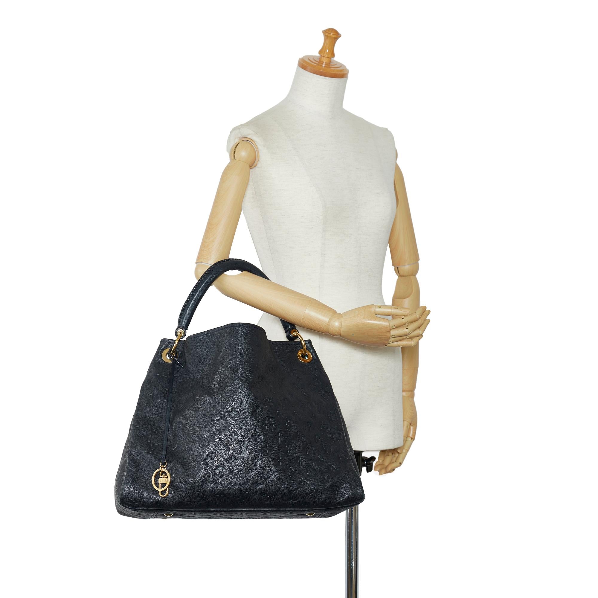 LO-LV bags 14736