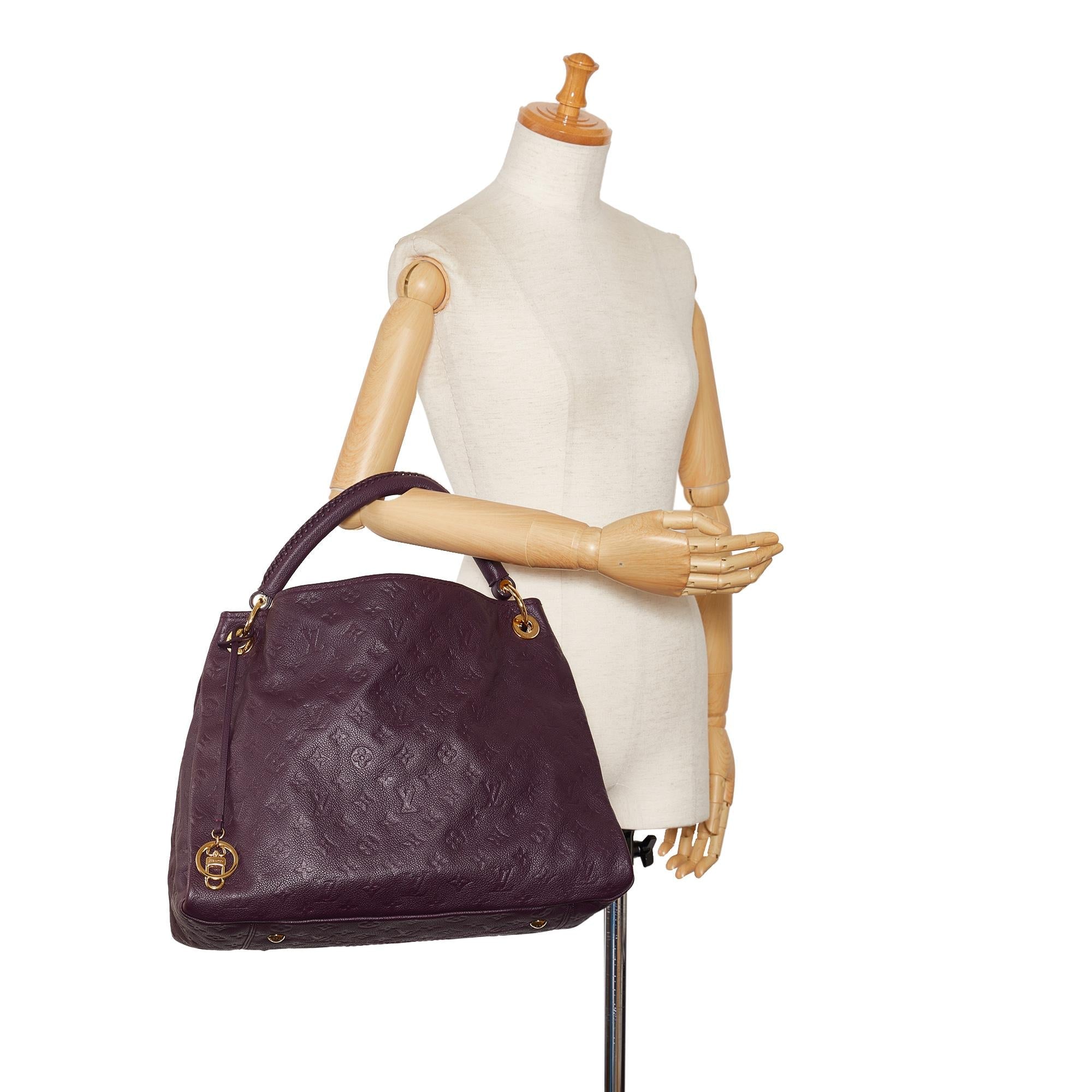 LO-LV bags 13687