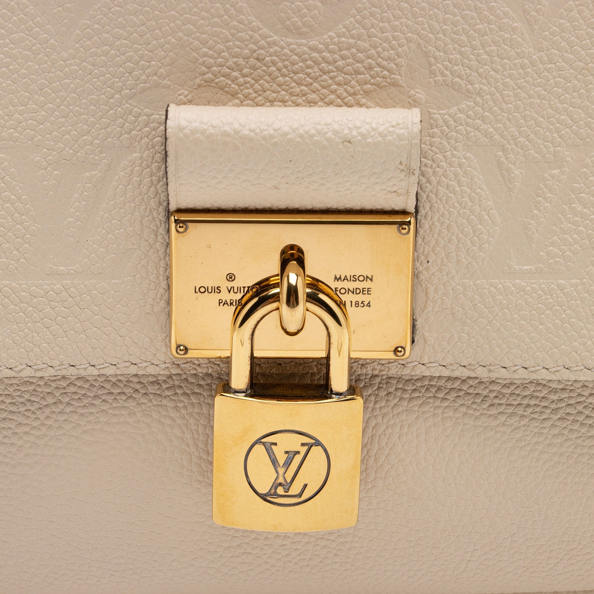 LO-LV bags 9582