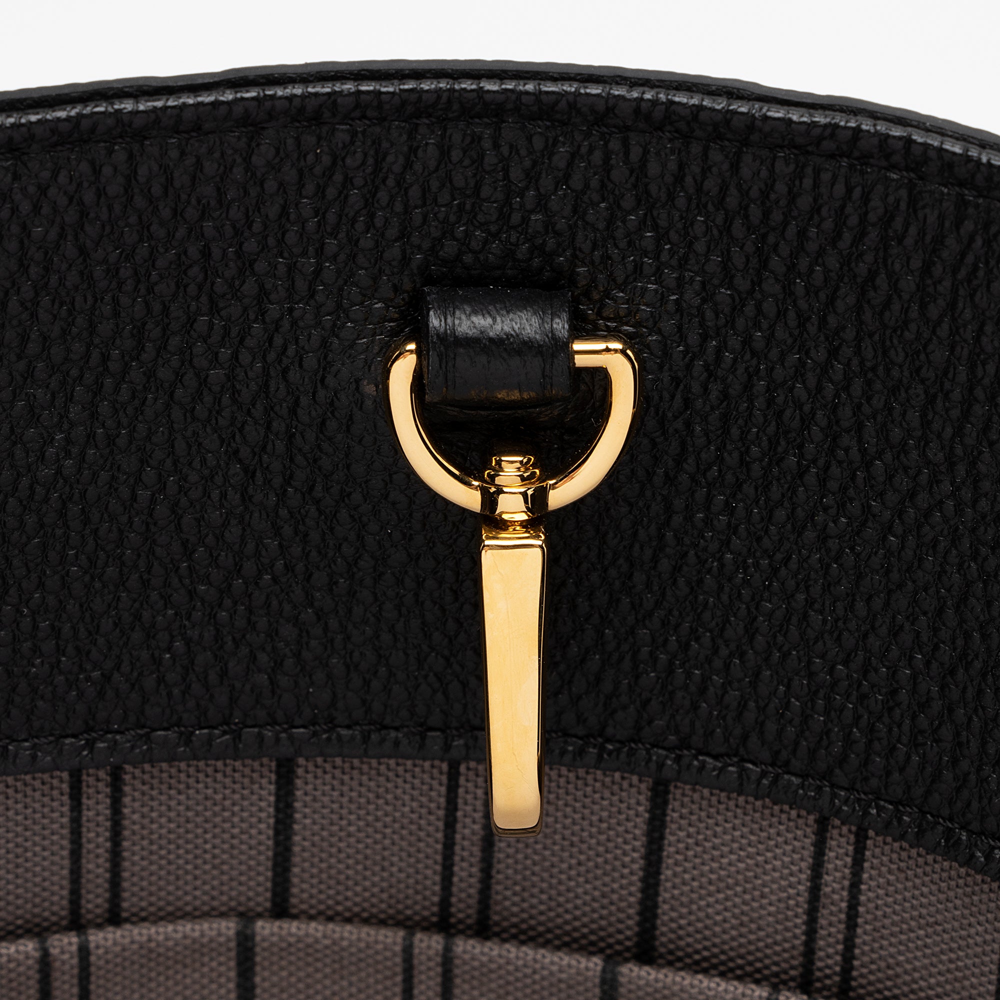 LO-LV bags 10861