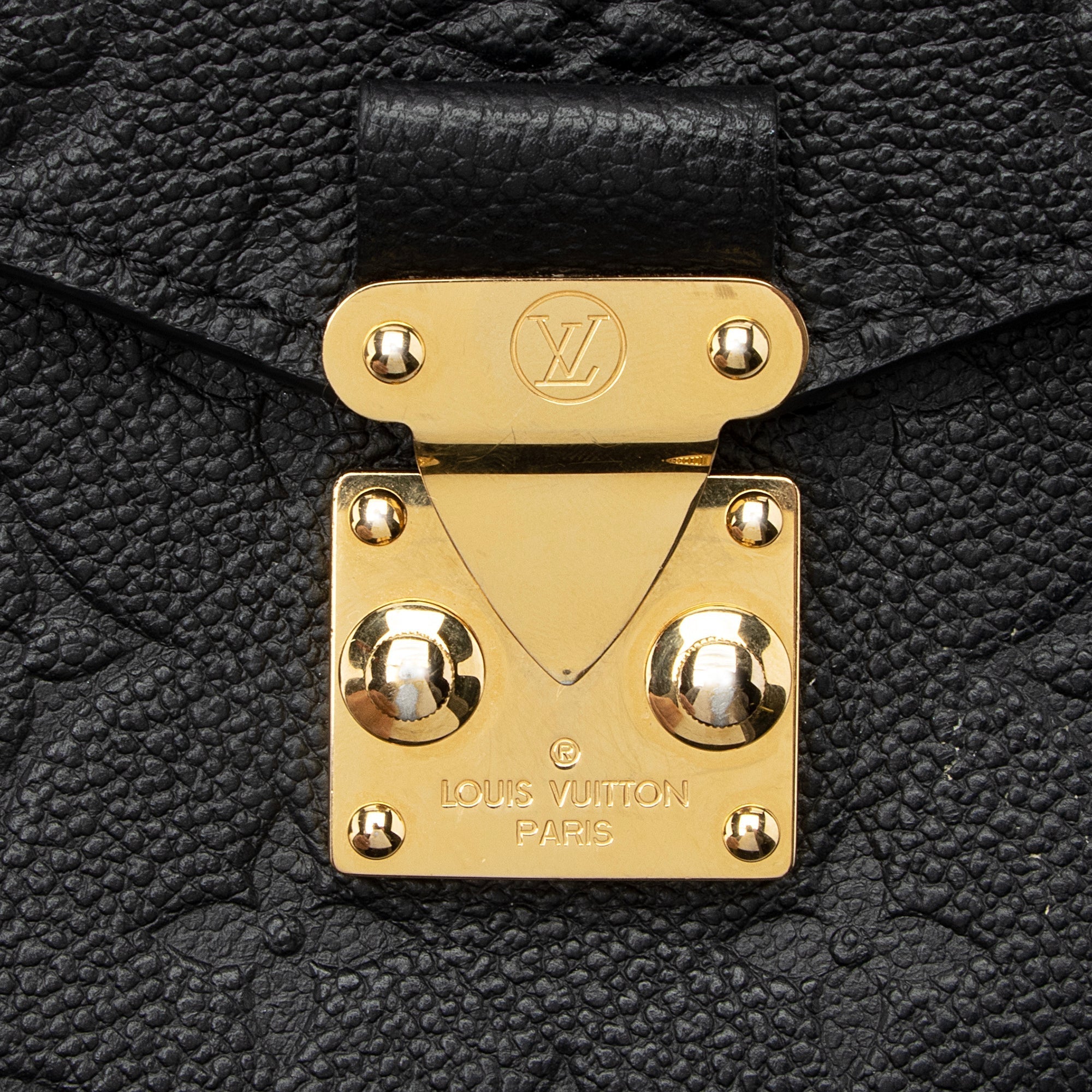 LO-LV bags 9354