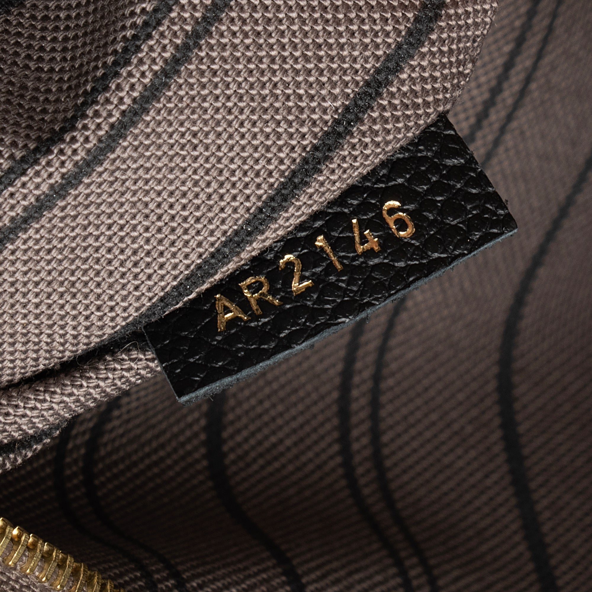 LO-LV bags 14058