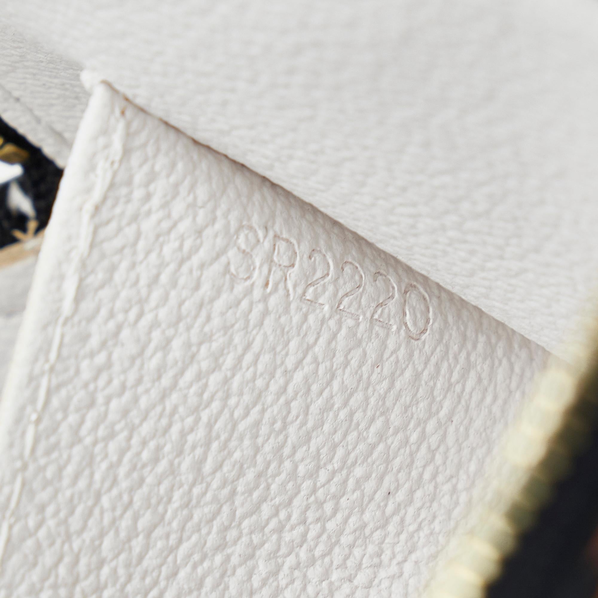 LO-LV bags 8428