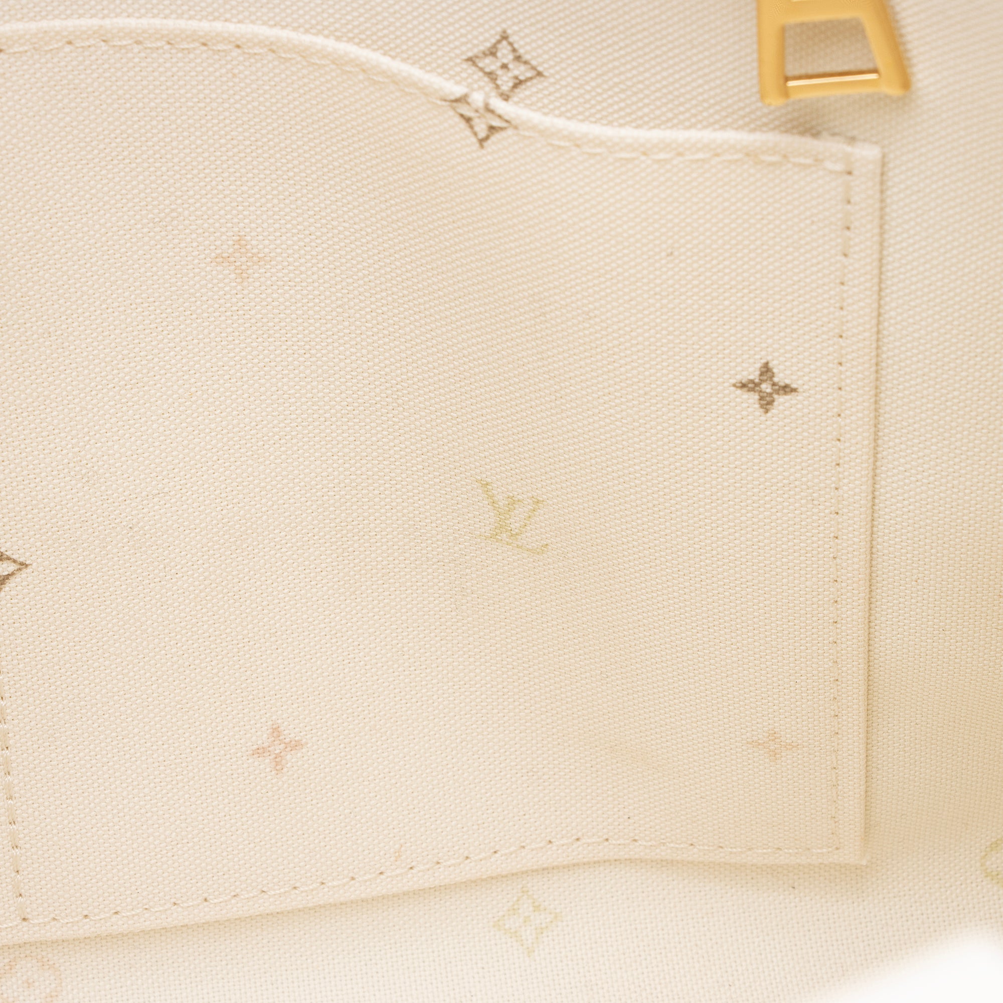 LO-LV bags 12331