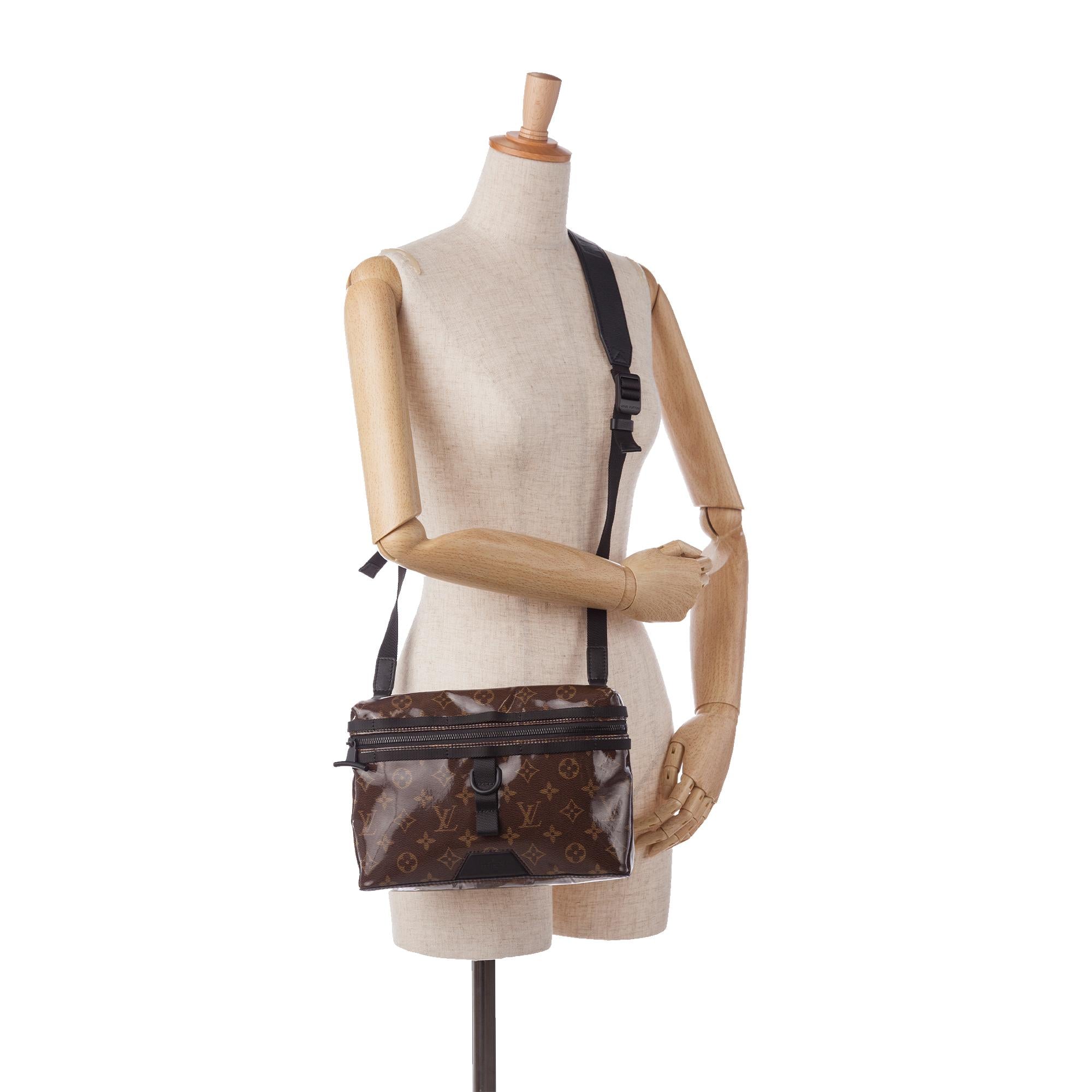 LO-LV bags 13878
