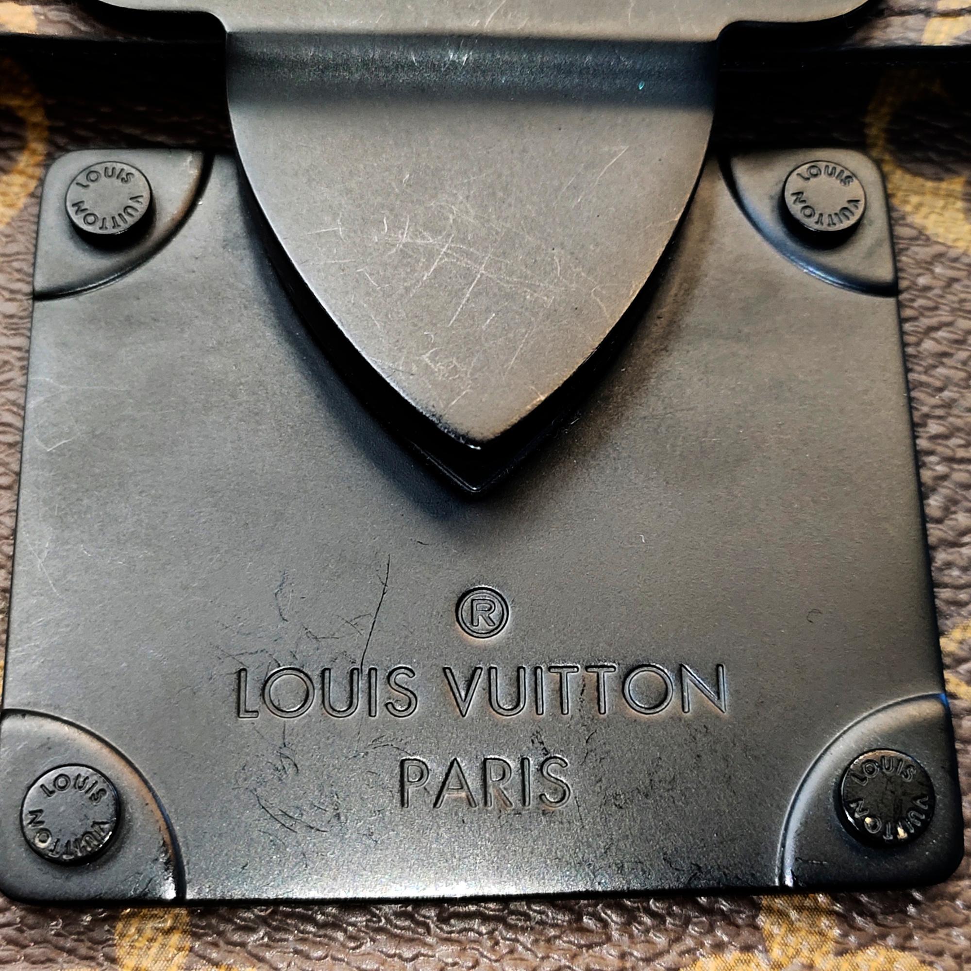 LO-LV bags 14082