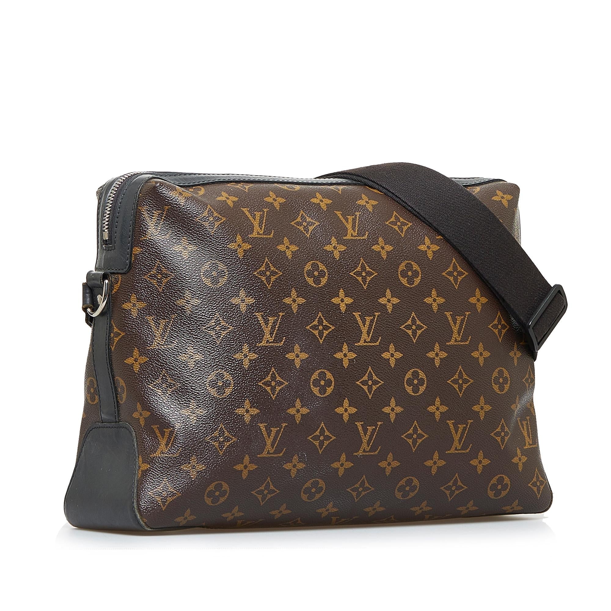 LO-LV bags 9589