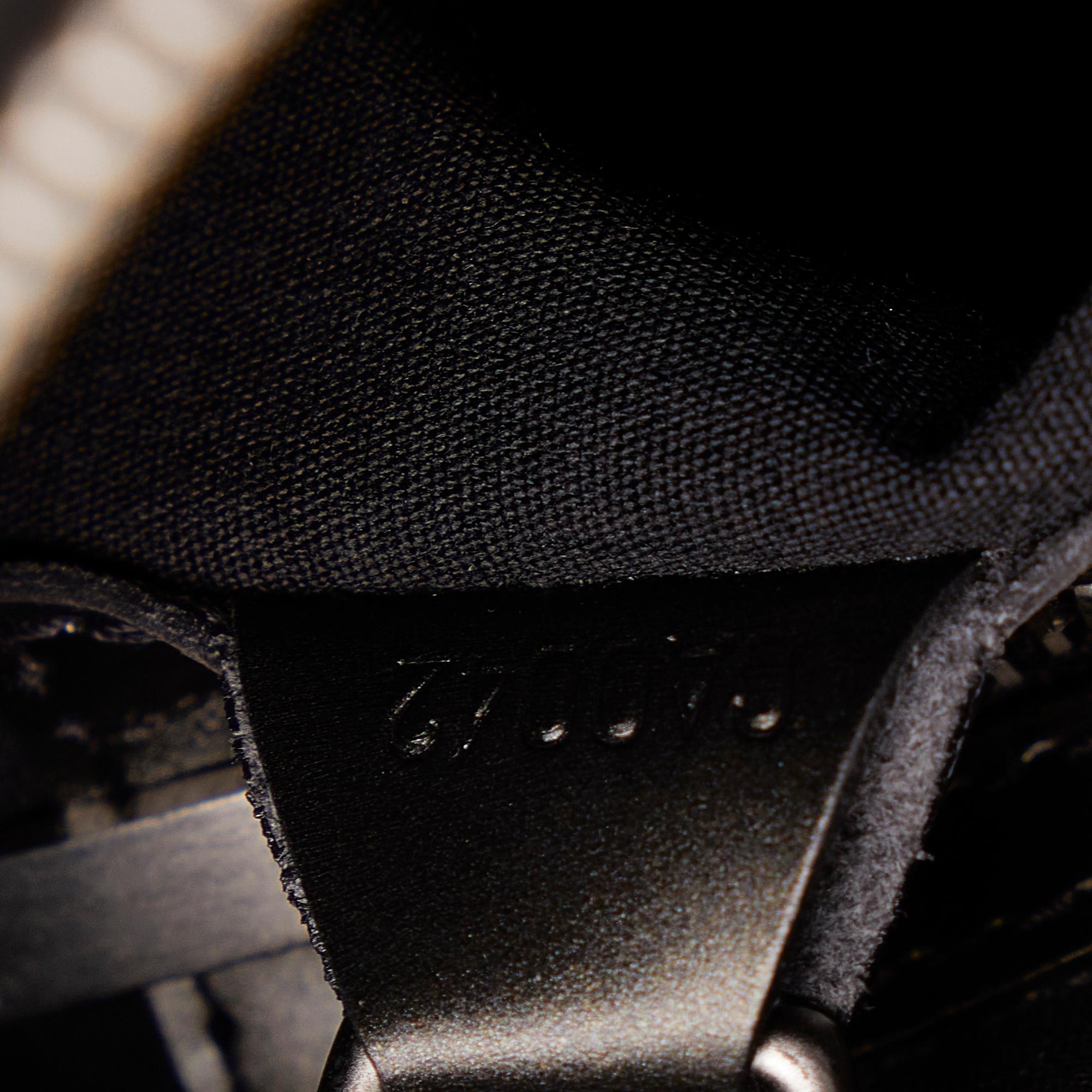 LO-LV bags 8007