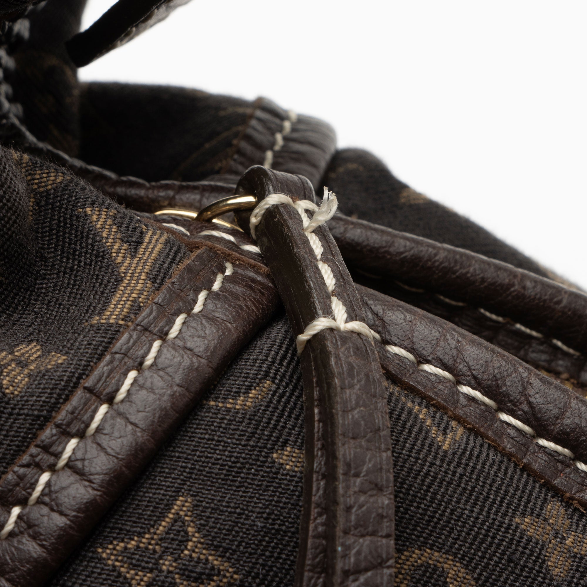 LO-LV bags 13688