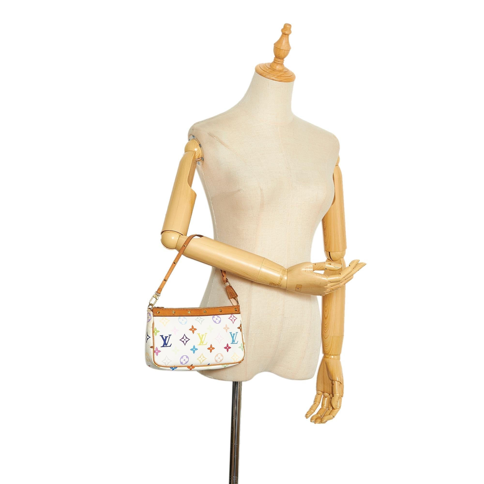 LO-LV bags 13851