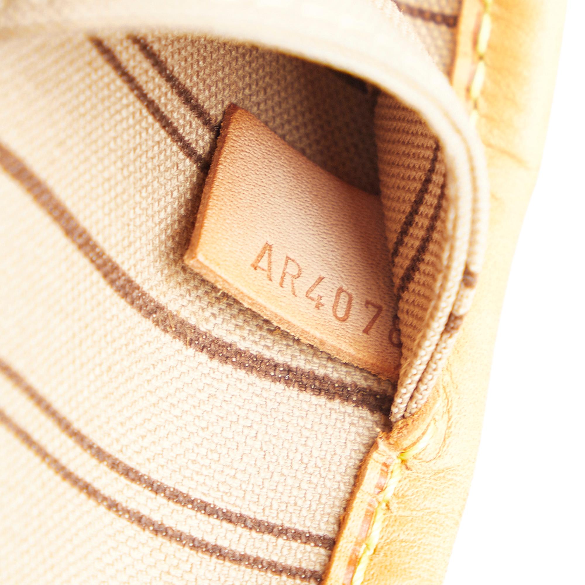 LO-LV bags 14429