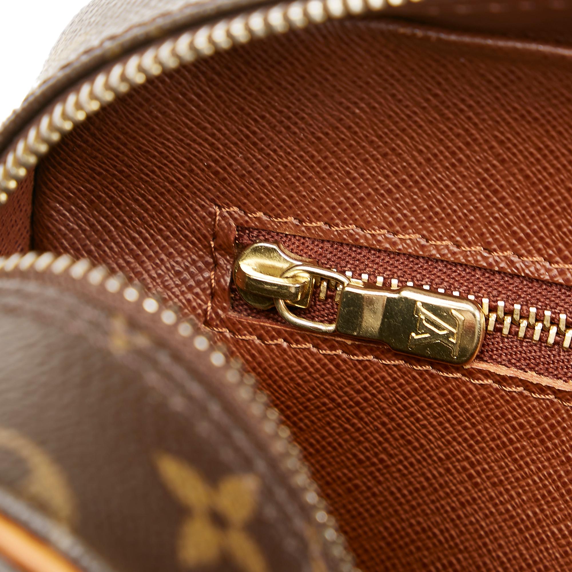 LO-LV bags 8207