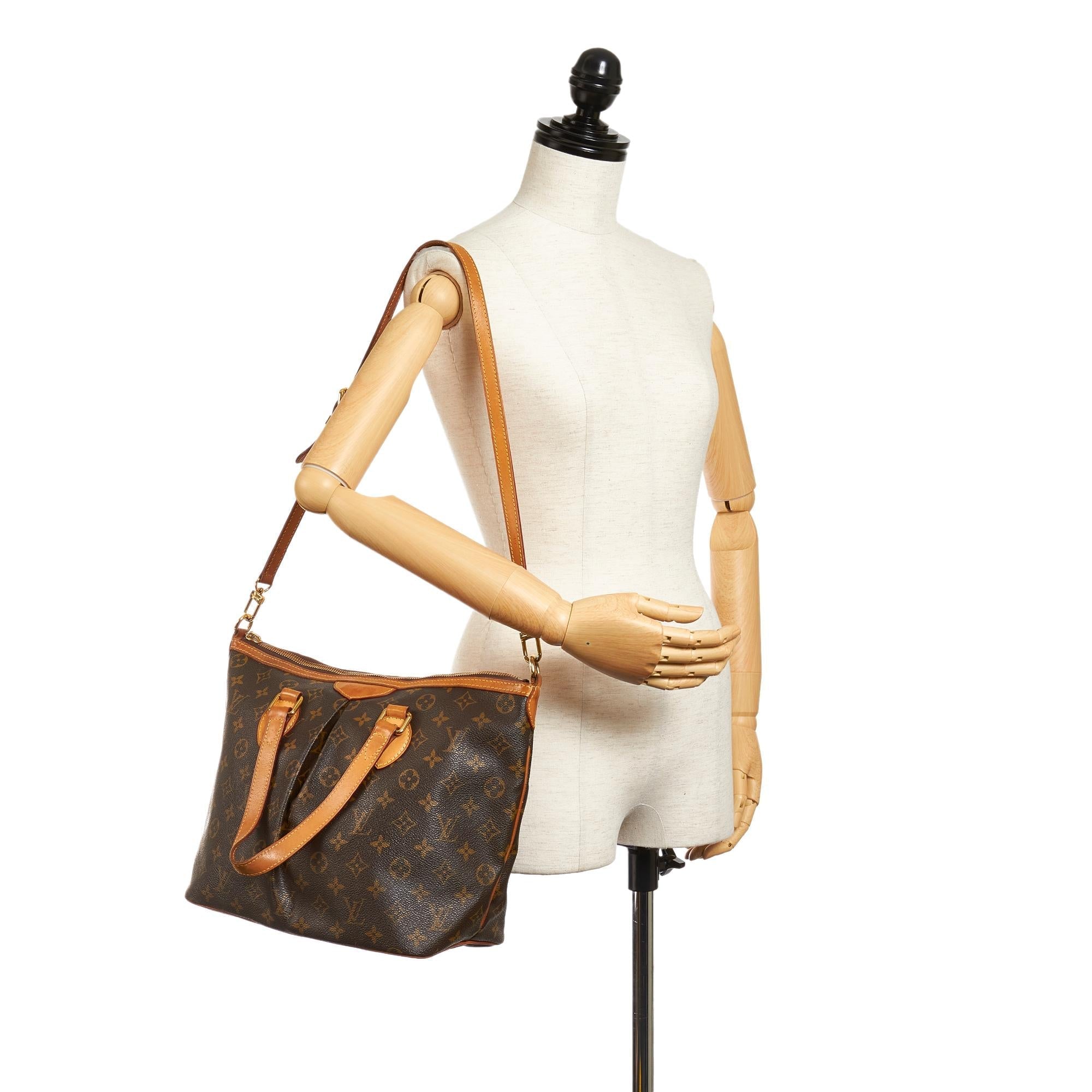 LO-LV bags 9857