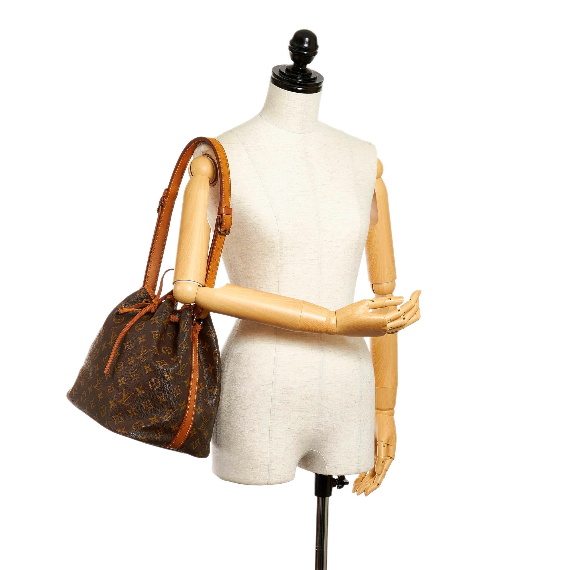 LO-LV bags 12381