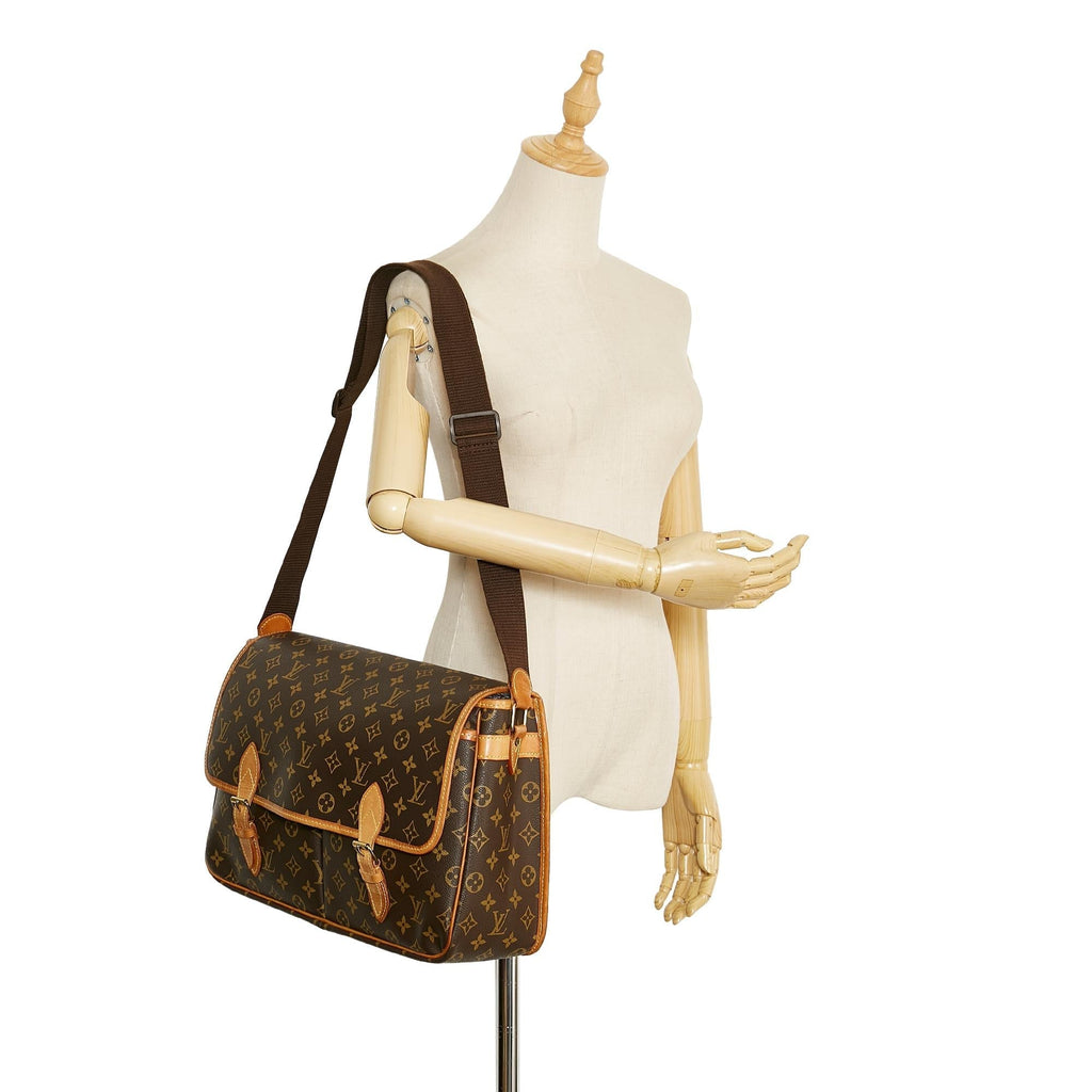 LO-LV bags 9322