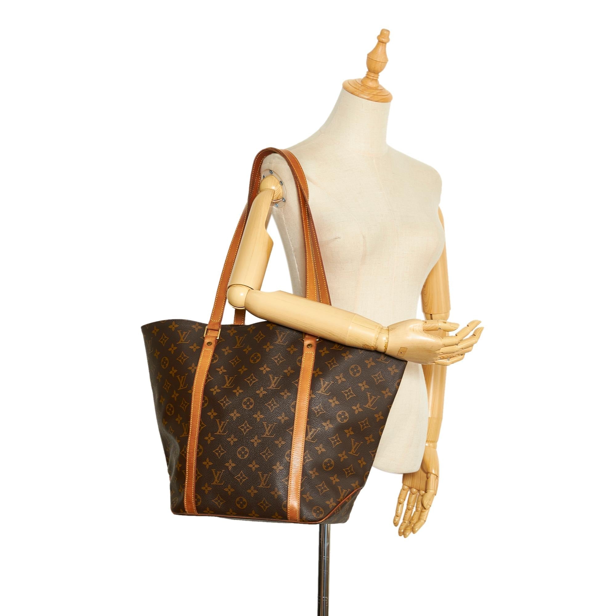 LO-LV bags 12607