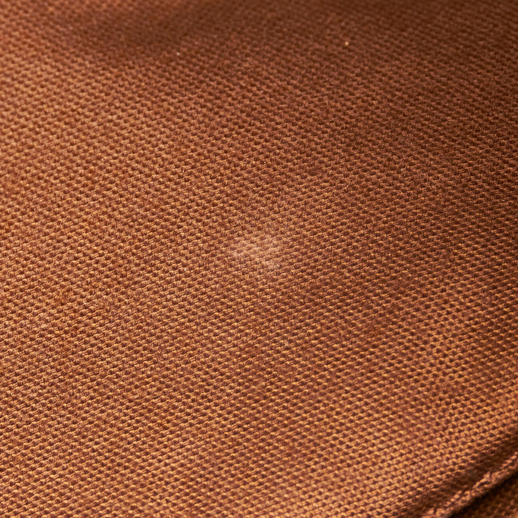 LO-LV bags 13835