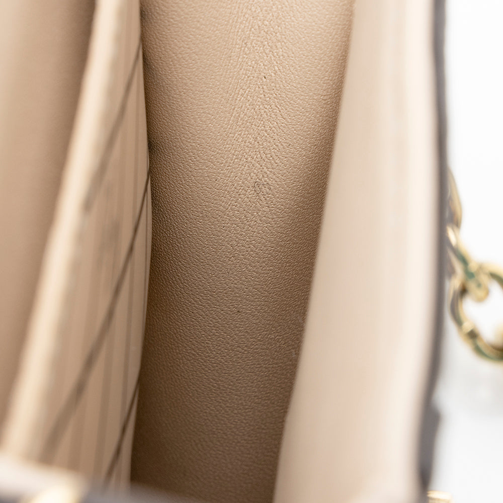 LO-LV bags 9086