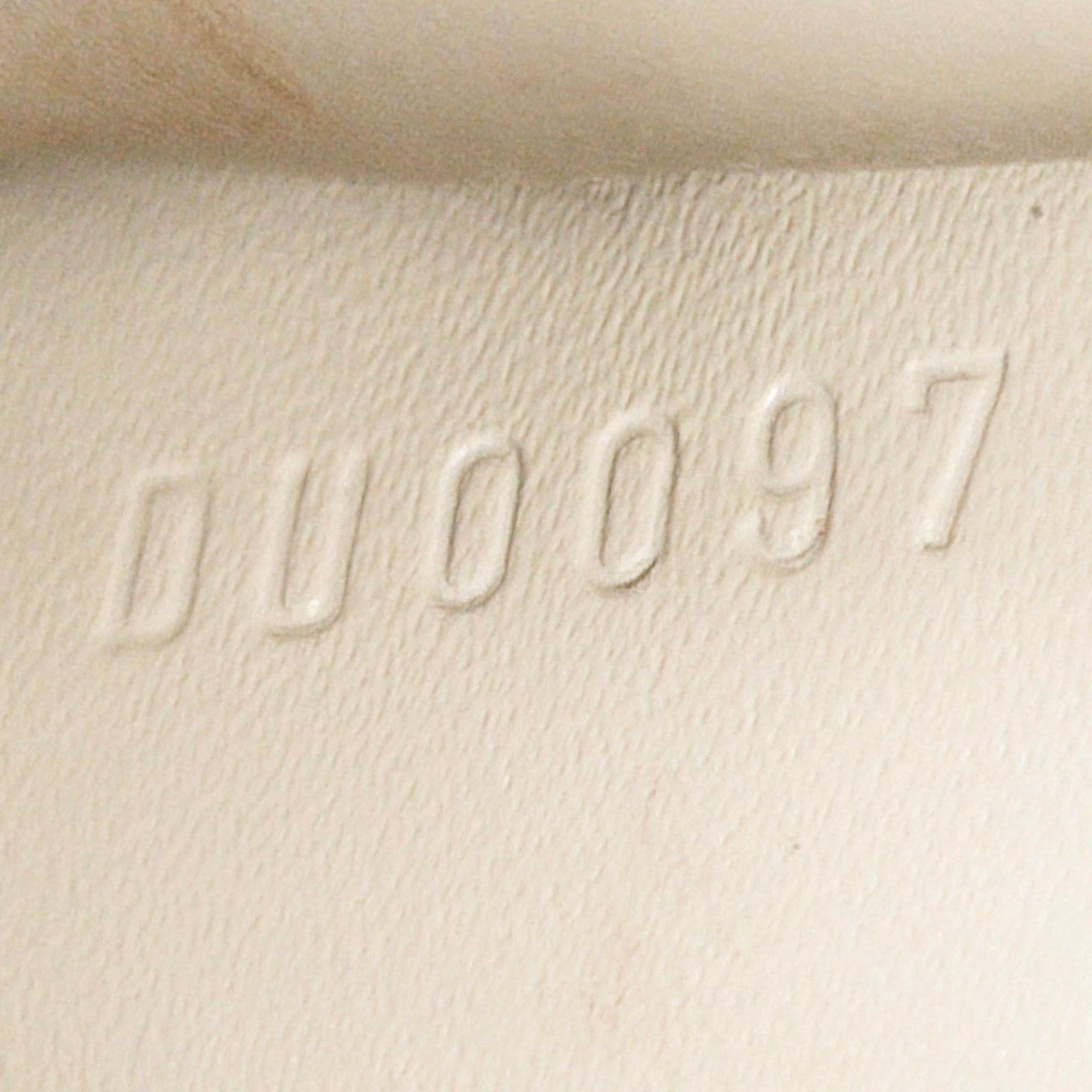 LO-LV bags 13883