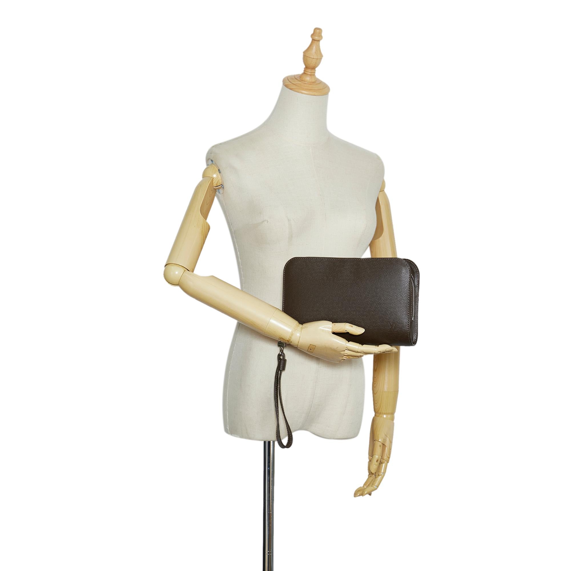 LO-LV bags 9588