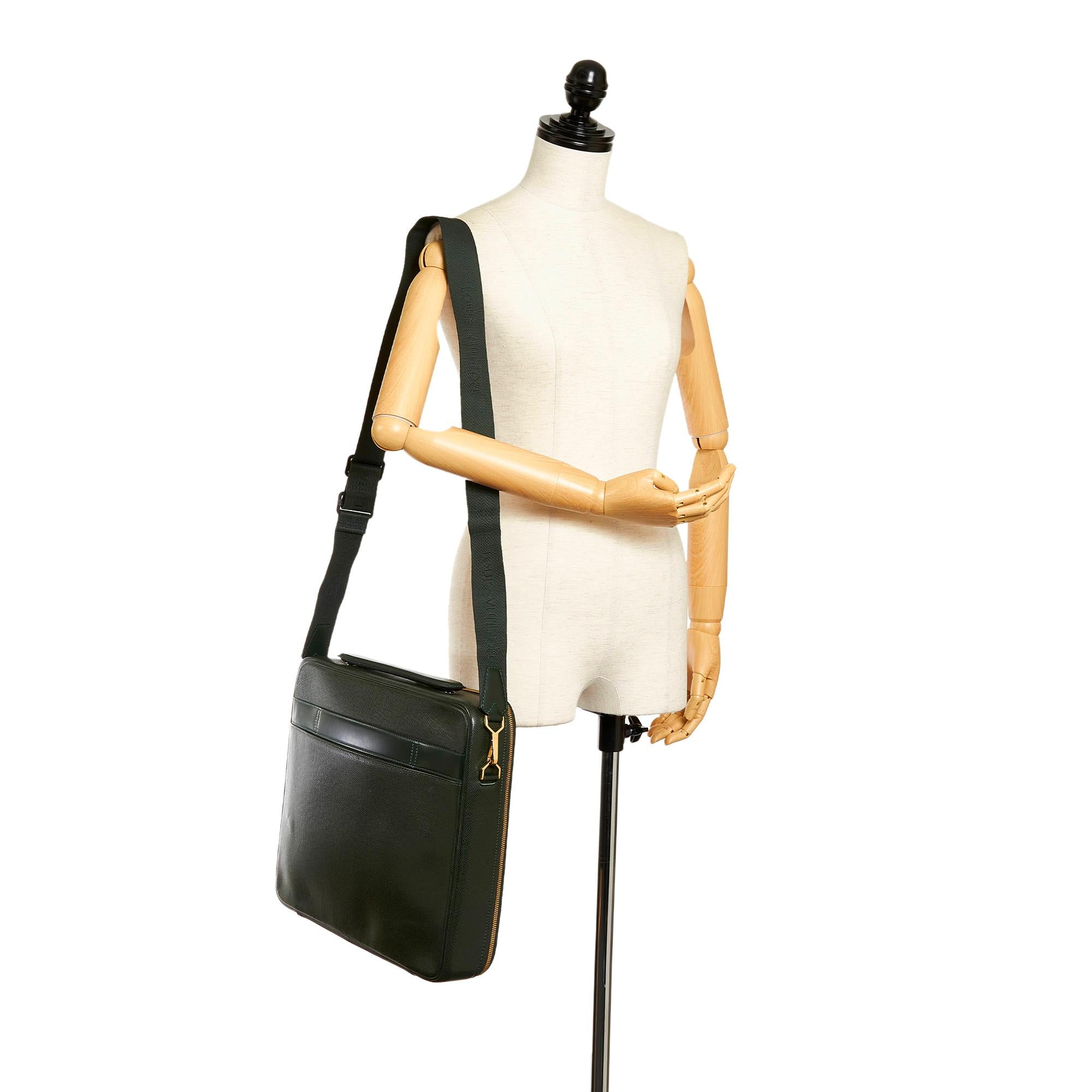 LO-LV bags 9384