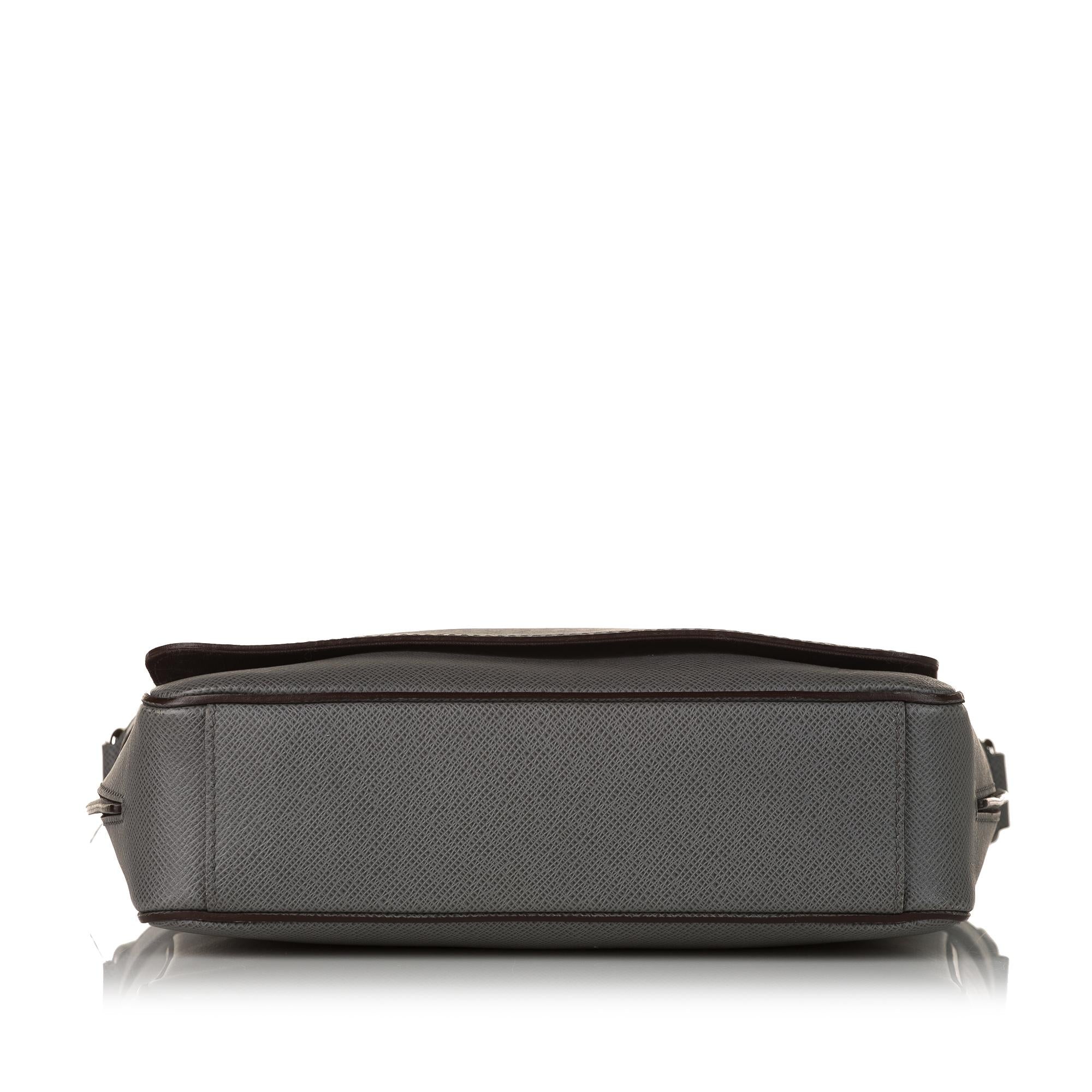 LO-LV bags 13567