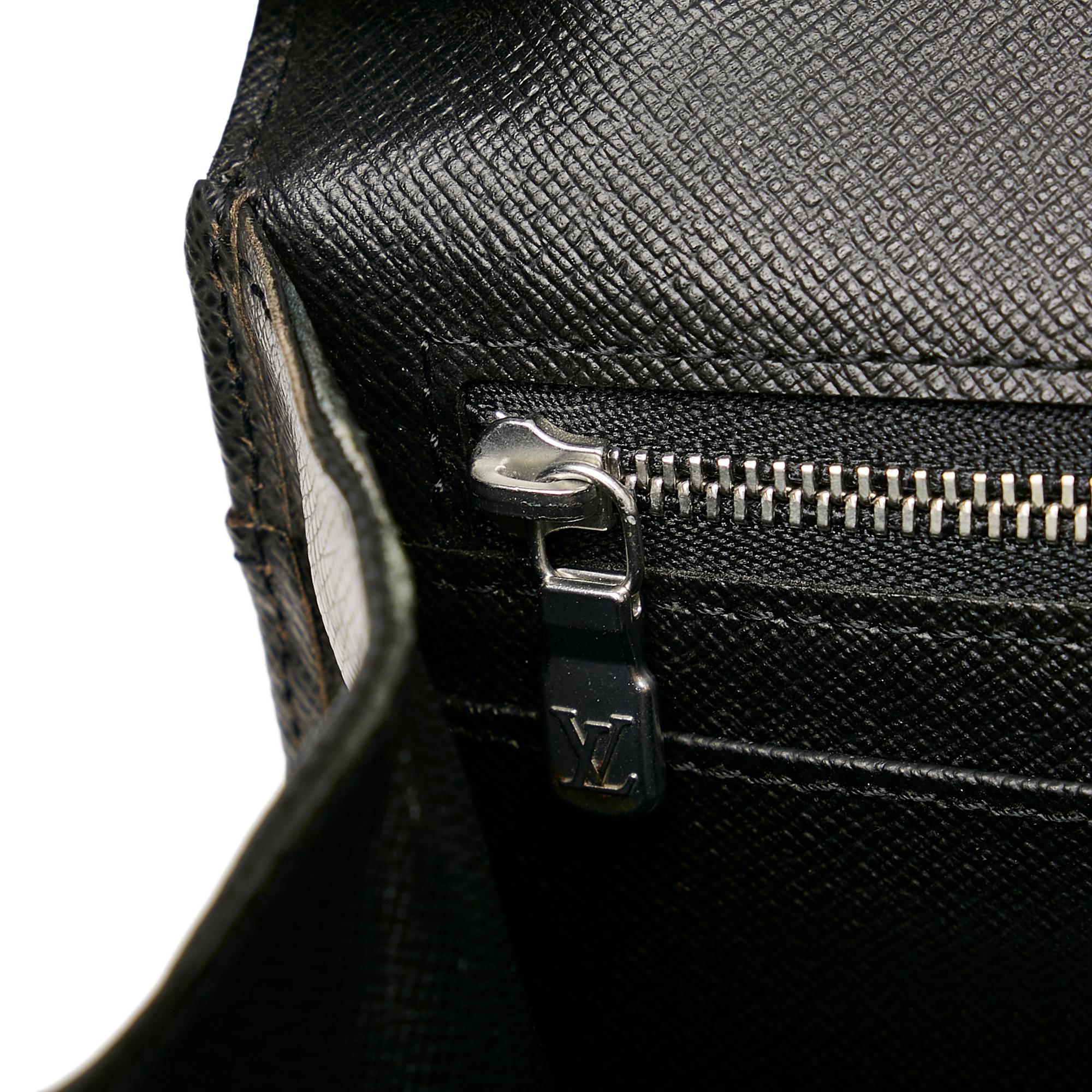 LO-LV bags 9394