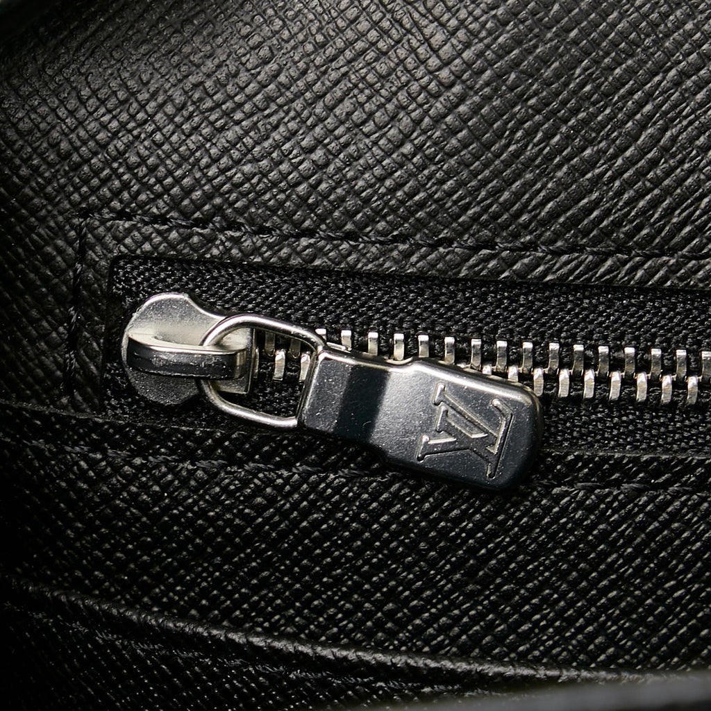 LO-LV bags 8489