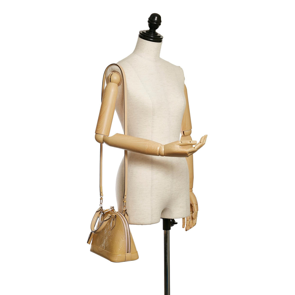 LO-LV bags 8240