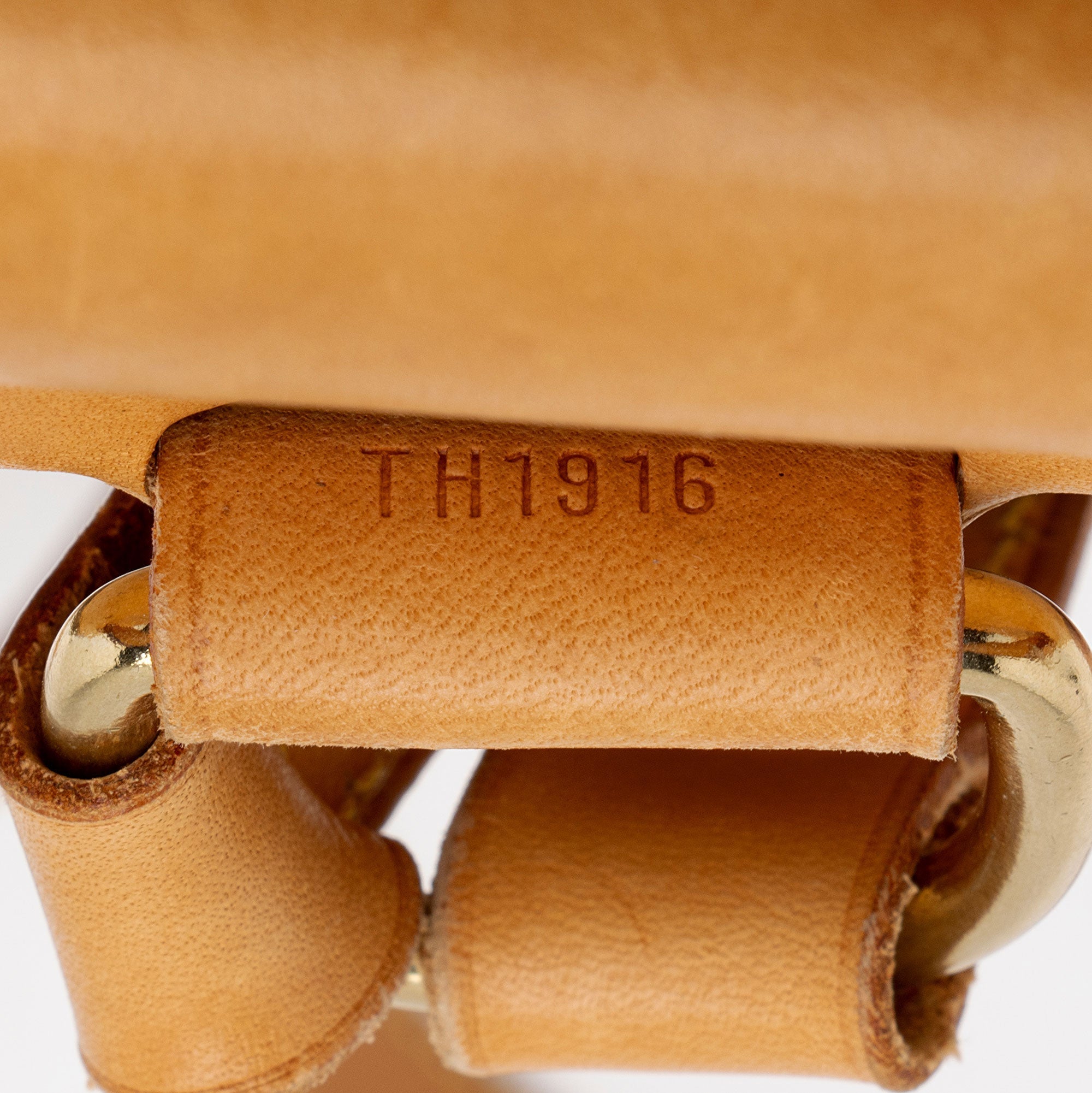 LO-LV bags 13478