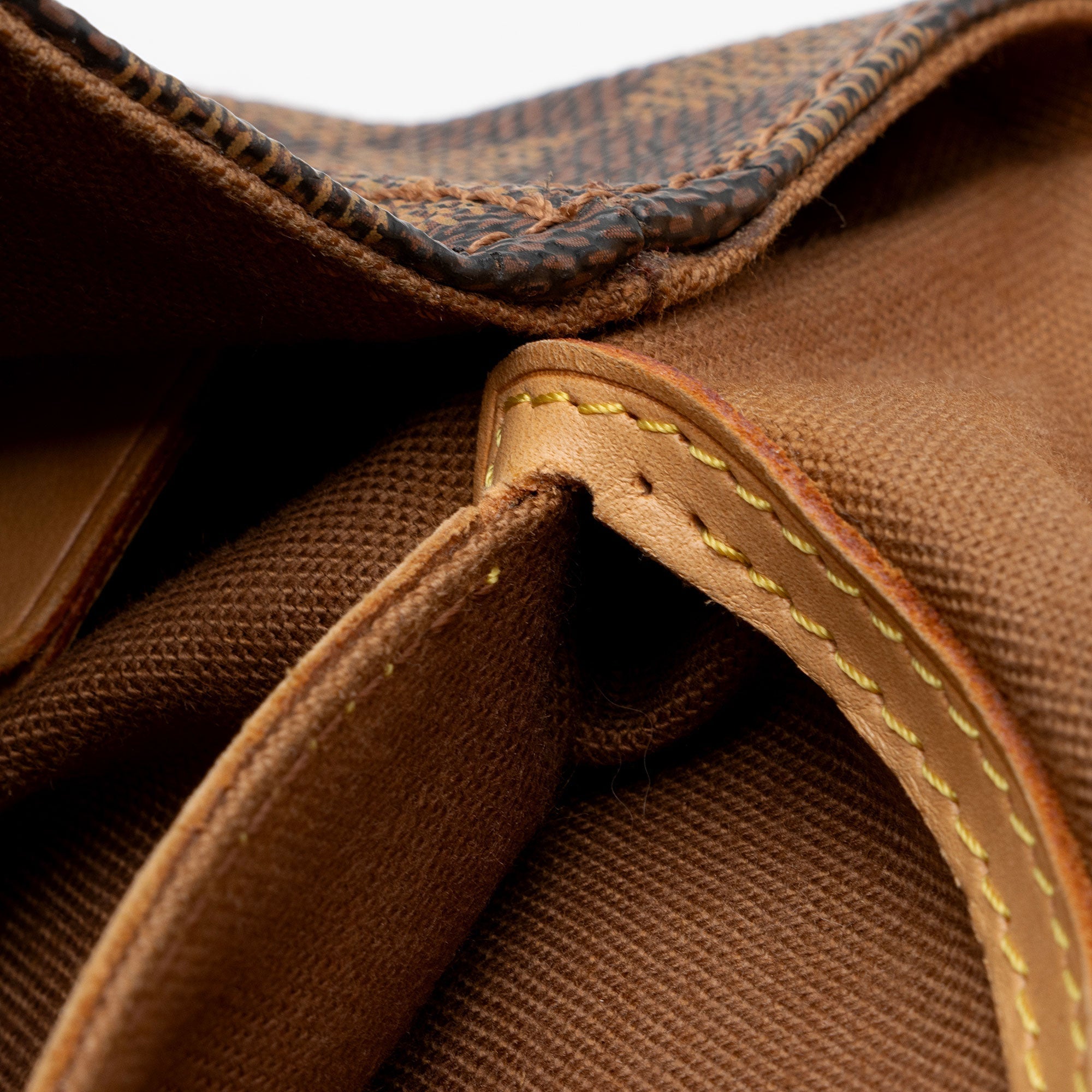 LO-LV bags 13478