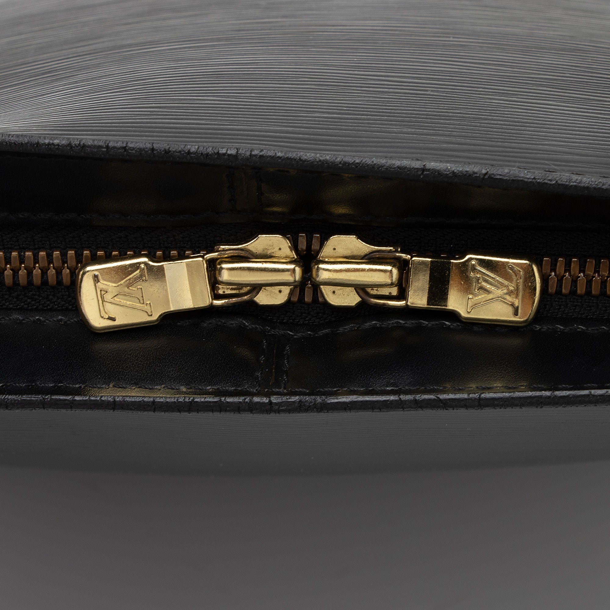 LO-LV bags 14645