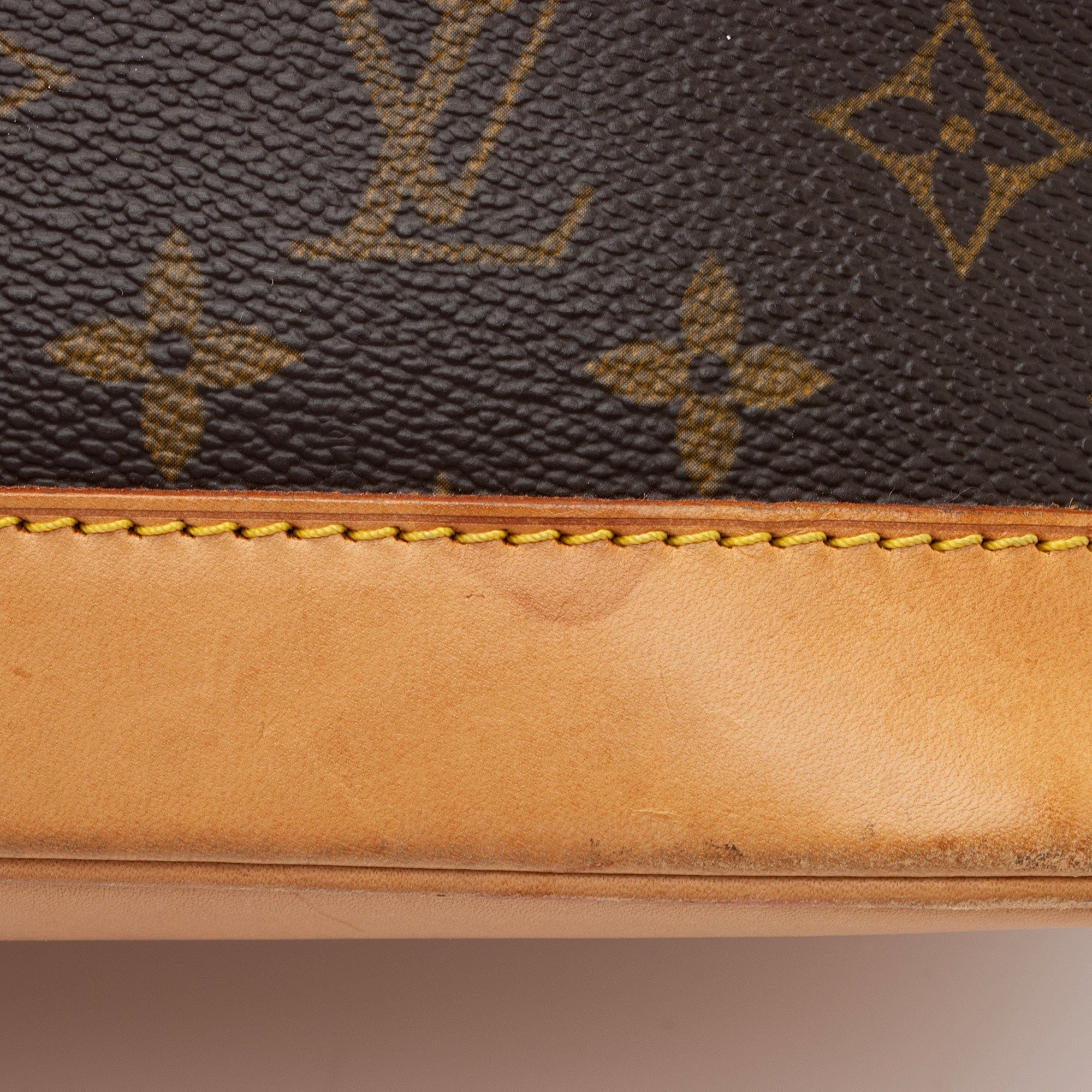 LO-LV bags 13116