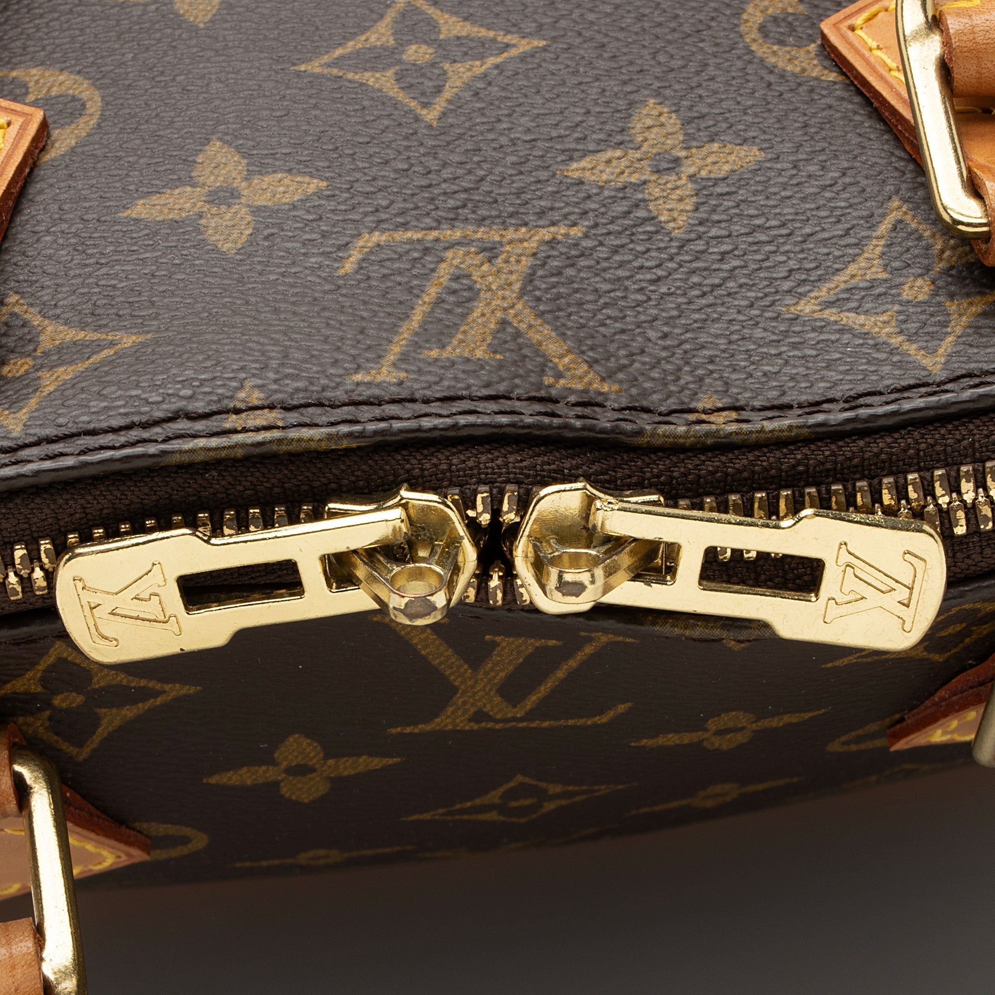 LO-LV bags 13745