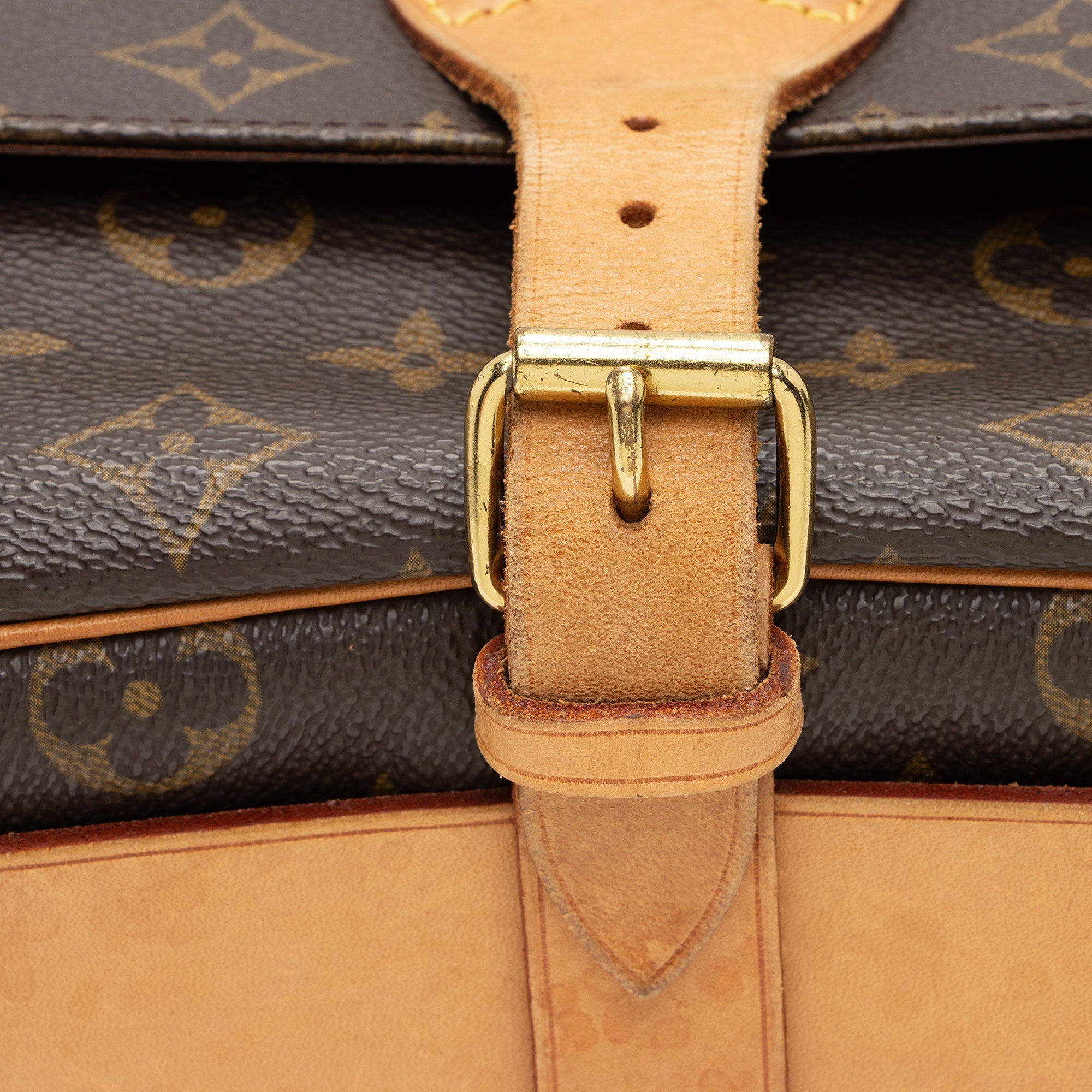 LO-LV bags 9472
