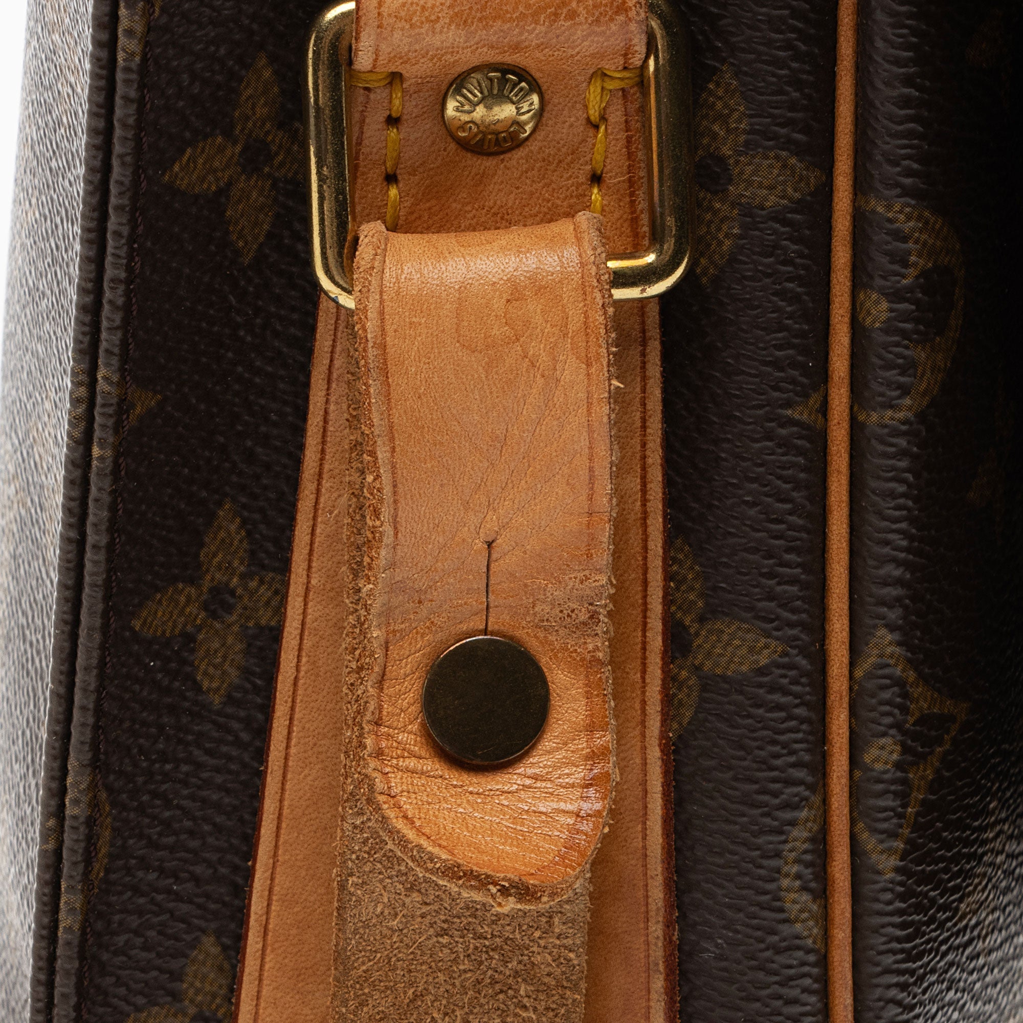 LO-LV bags 9472