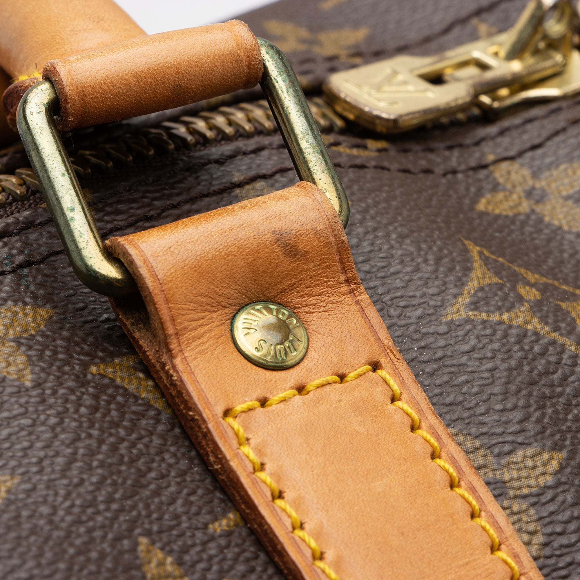LO-LV bags 8129