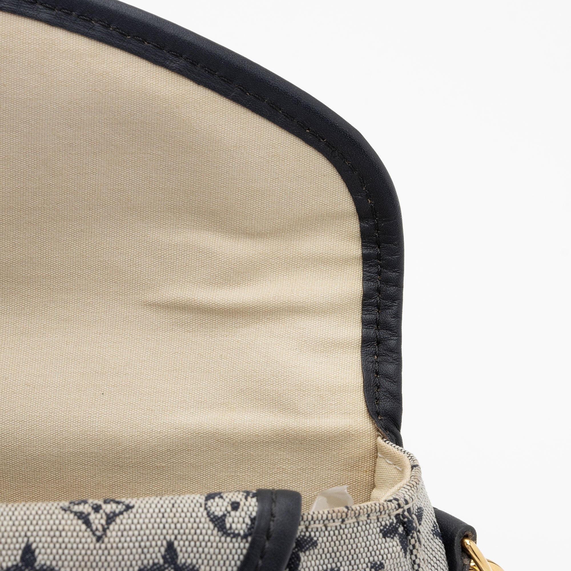 LO-LV bags 8096