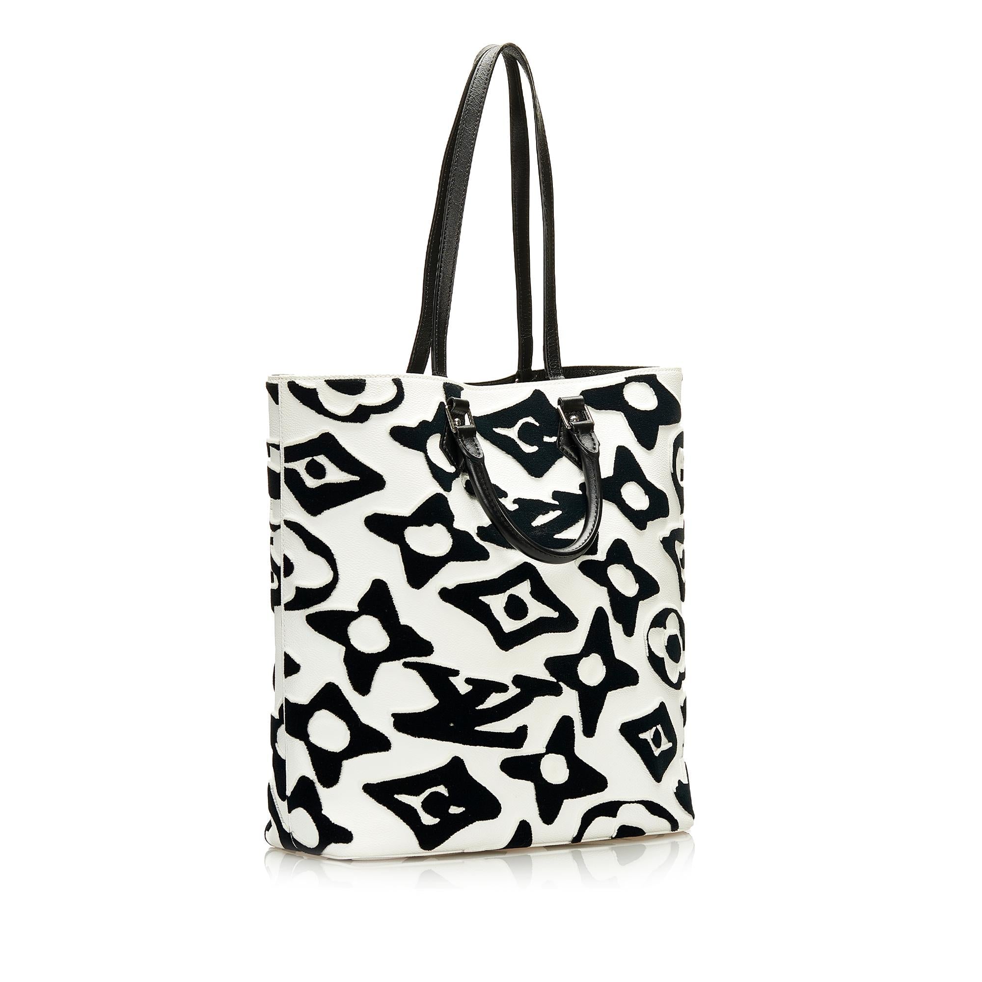 LO-LV bags 9485
