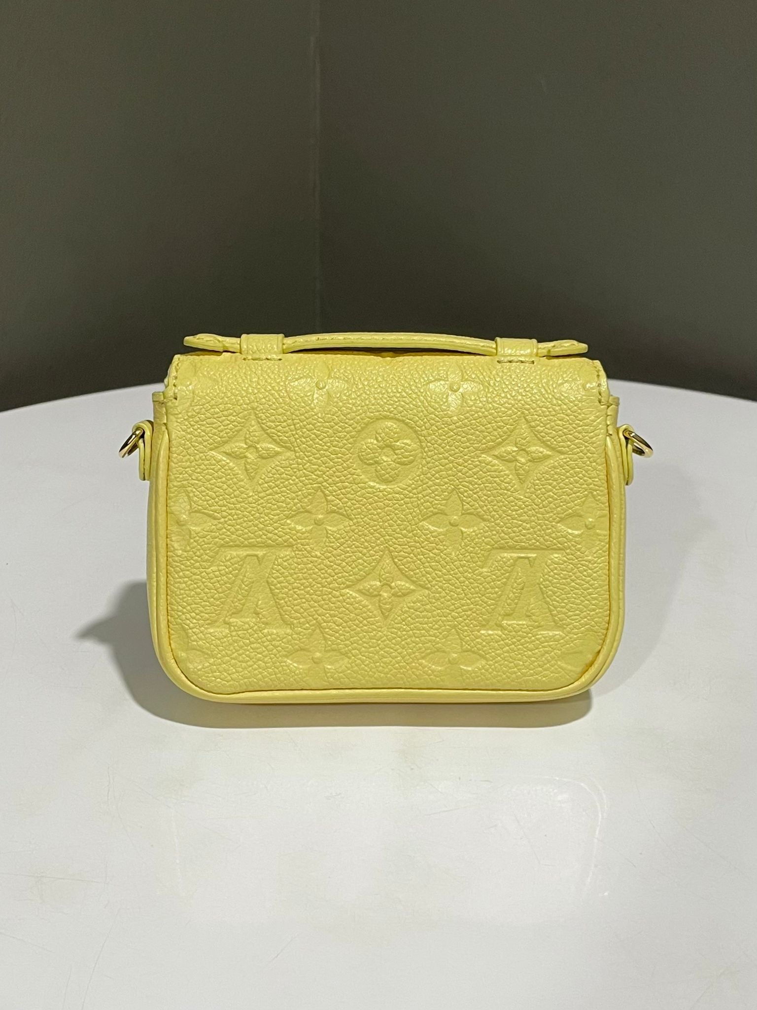 Micro Metis