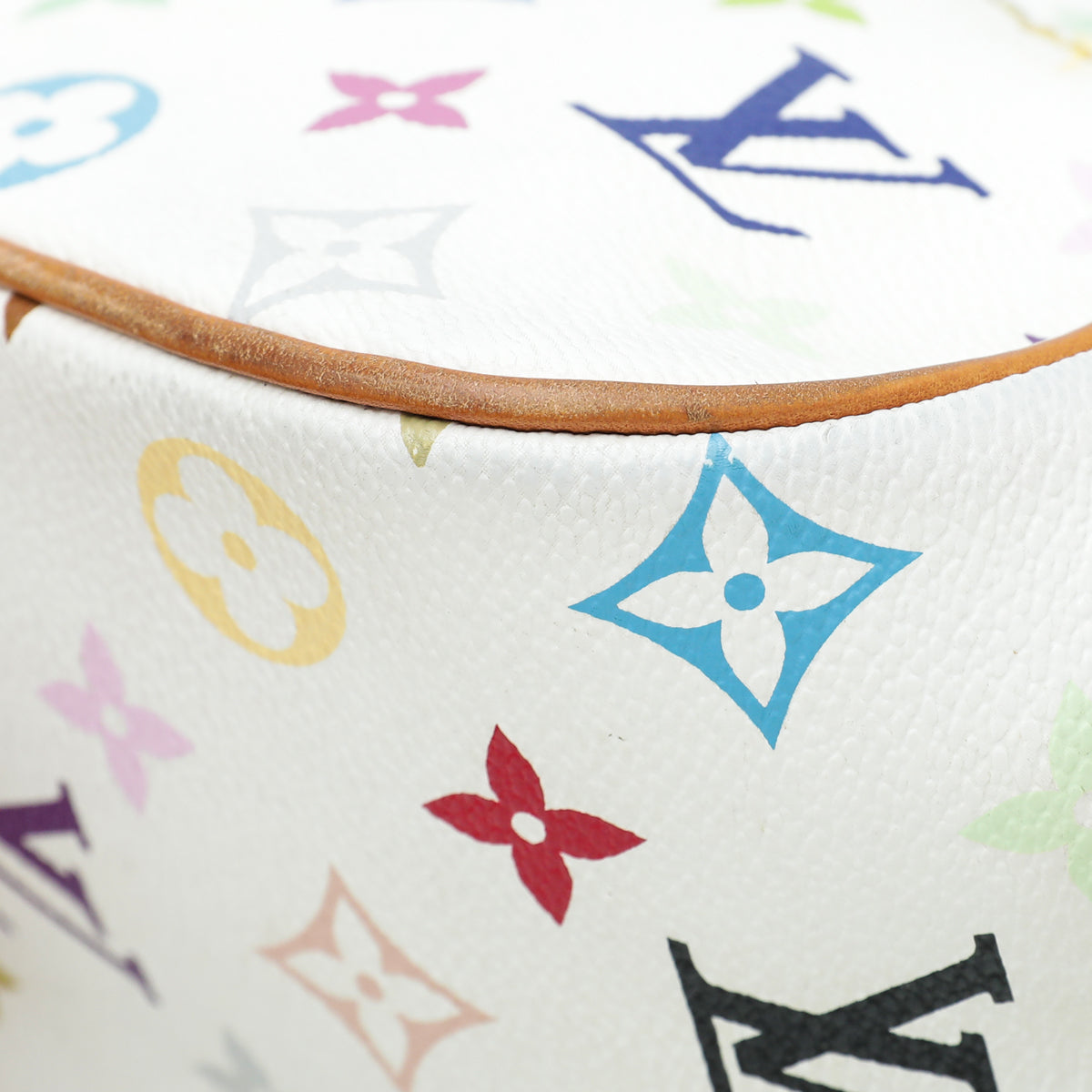 LO-LV bags 2947